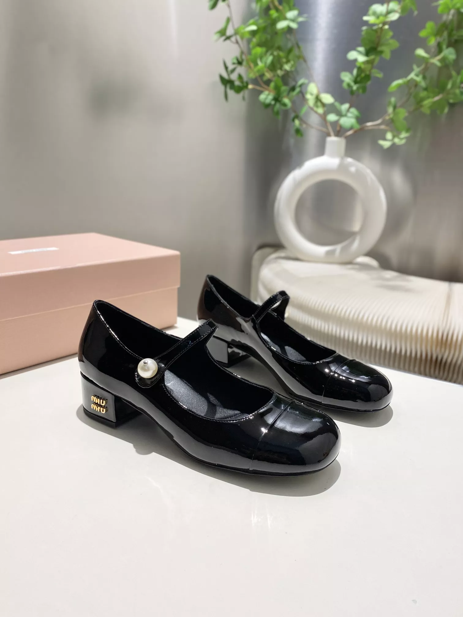 MIU MIU High-Heeled Shoes For Women ModernLook 9270