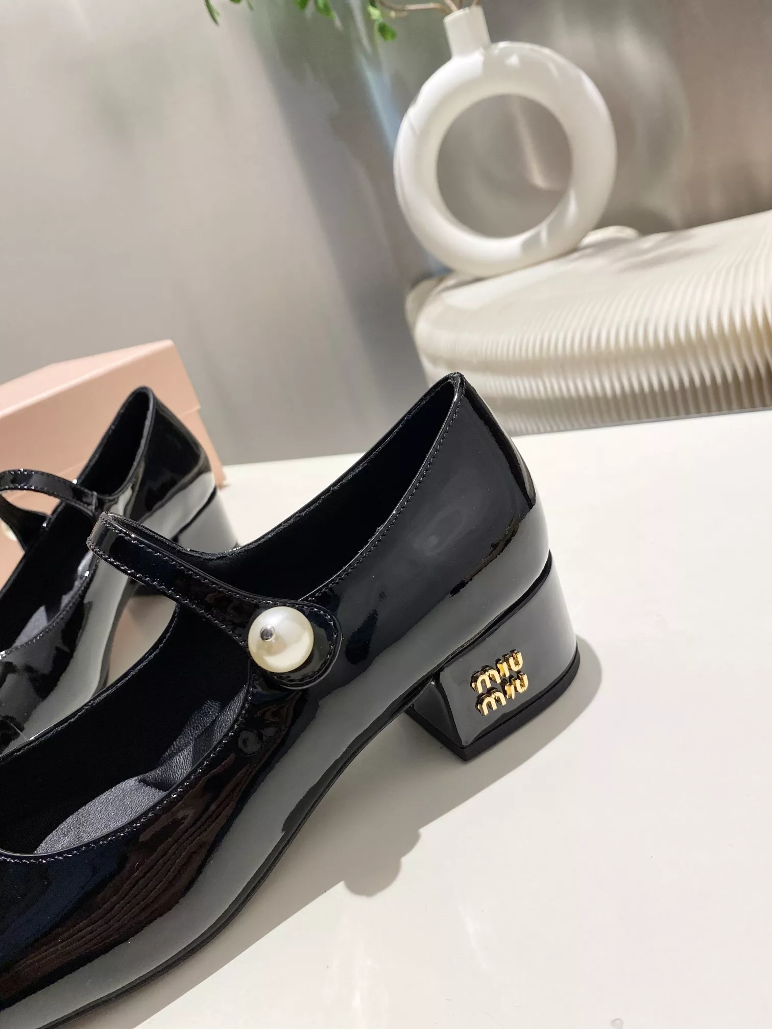 MIU MIU High-Heeled Shoes For Women ModernLook 9270