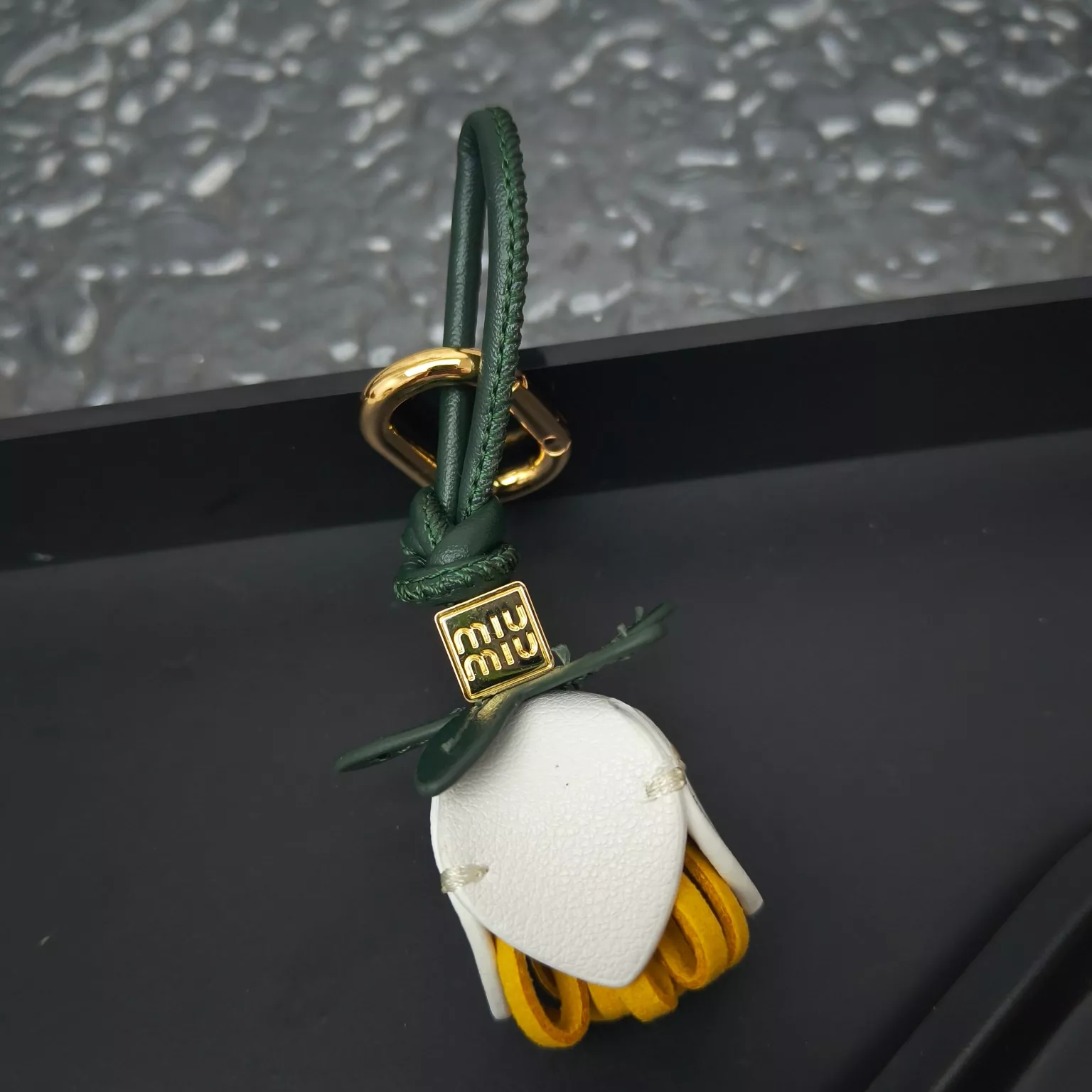 MIU MIU Key Holder And Bag Buckle Bold 4697