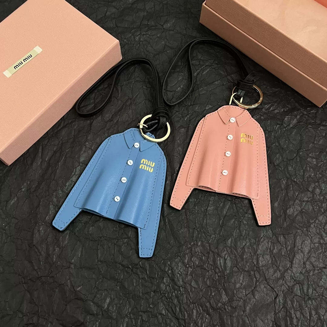 MIU MIU Key Holder And Bag Buckle Compact 8462