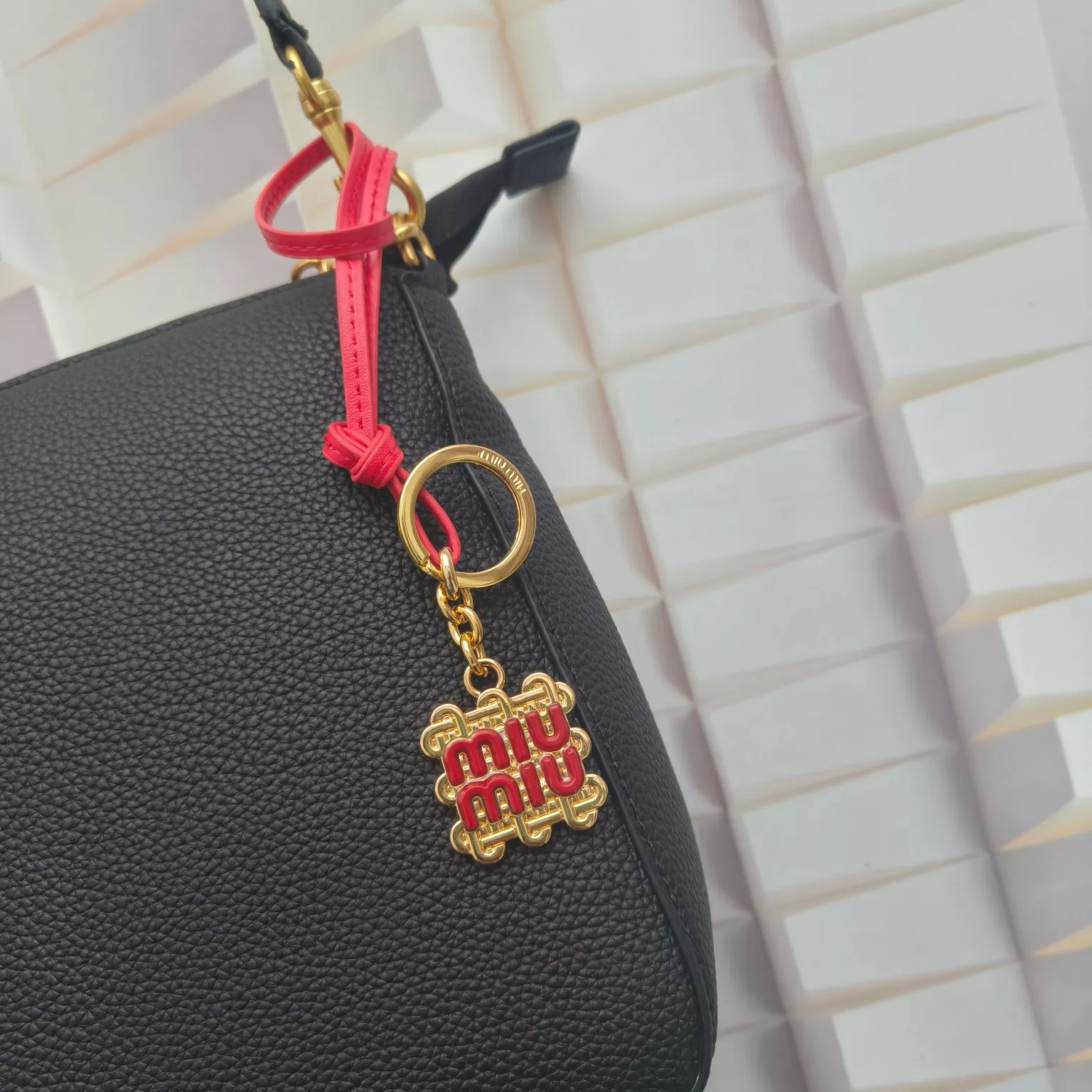 MIU MIU Key Holder And Bag Buckle Versatile 9411