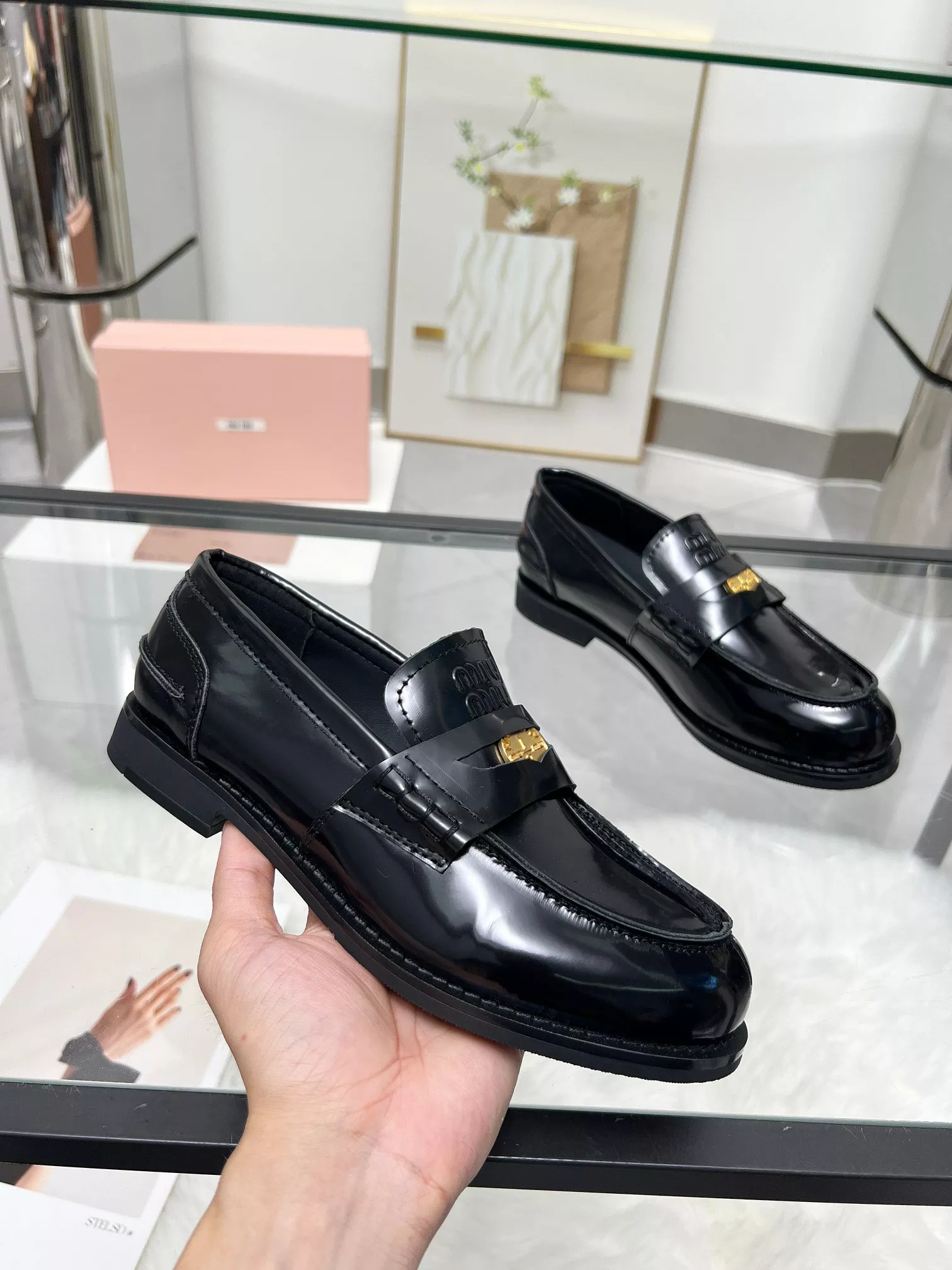 MIU MIU Leather Shoes For Women Affordable 4103