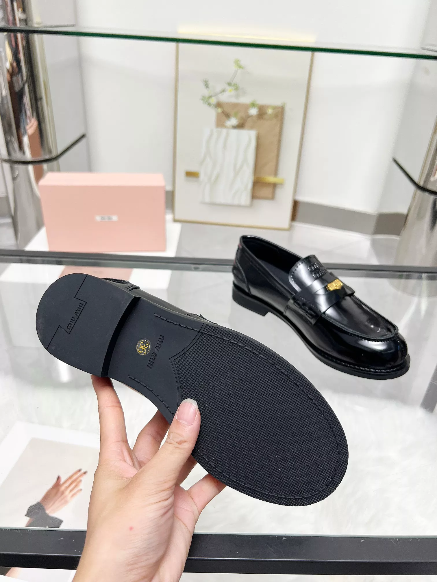 MIU MIU Leather Shoes For Women Affordable 4103