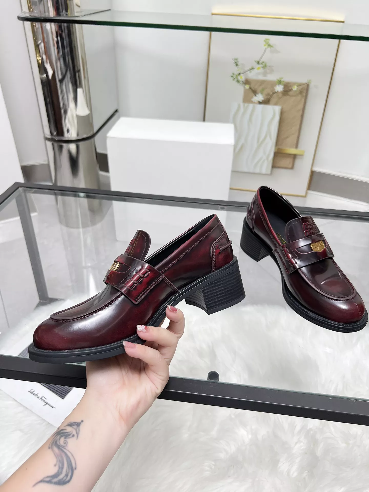 MIU MIU Leather Shoes For Women DailyWear 1151