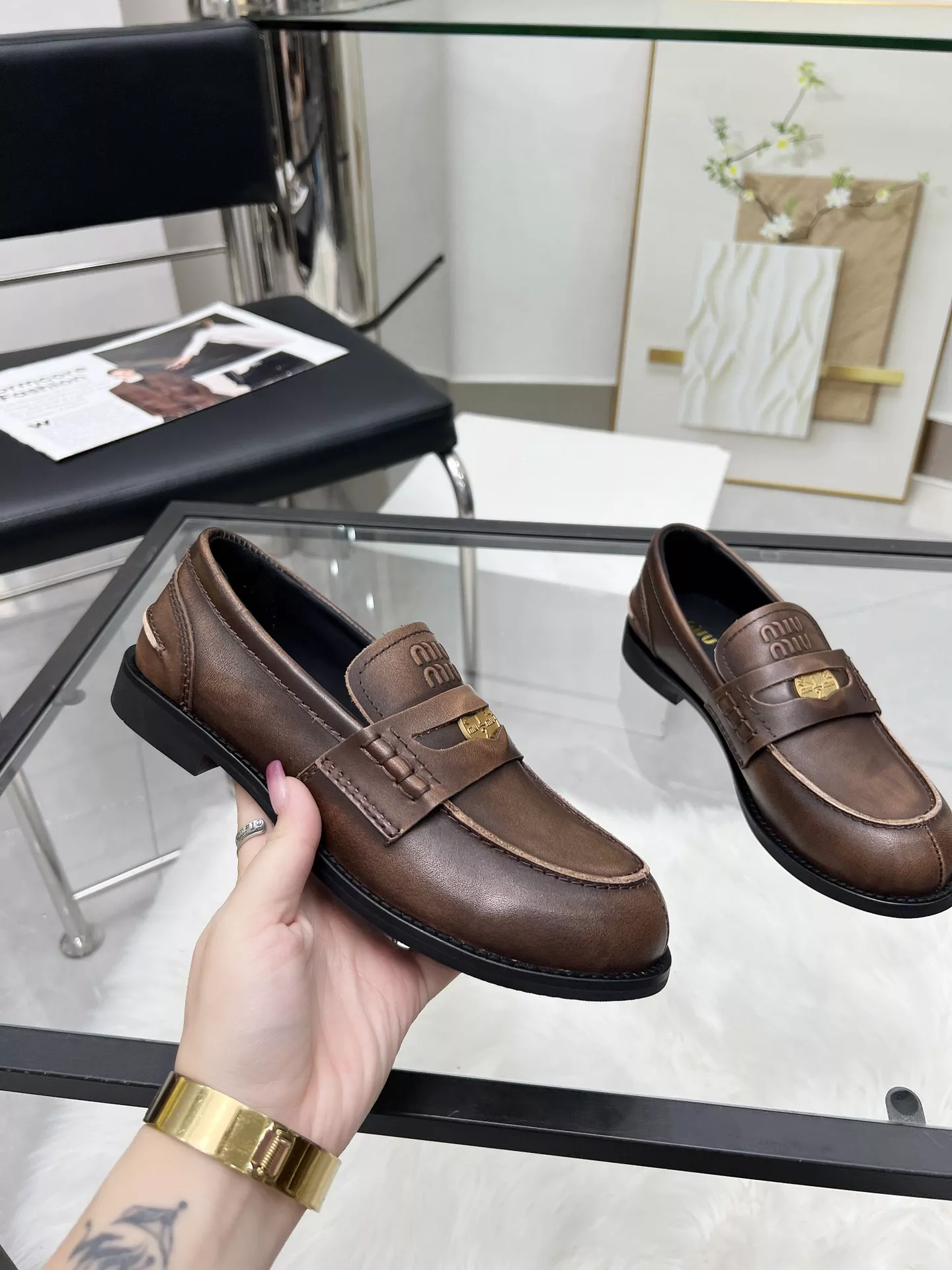 MIU MIU Leather Shoes For Women Efficient 9911