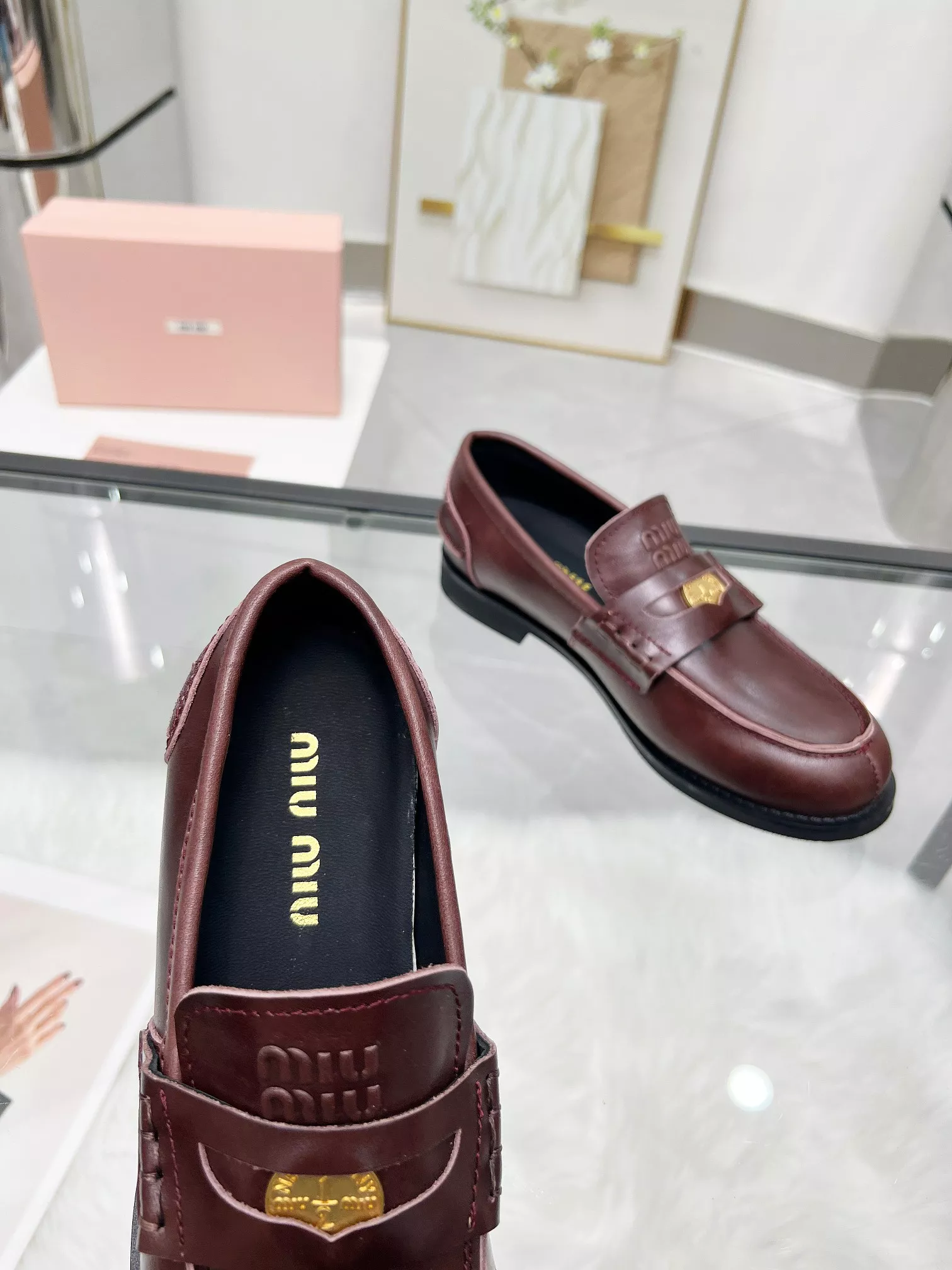 MIU MIU Leather Shoes For Women Refined 4860