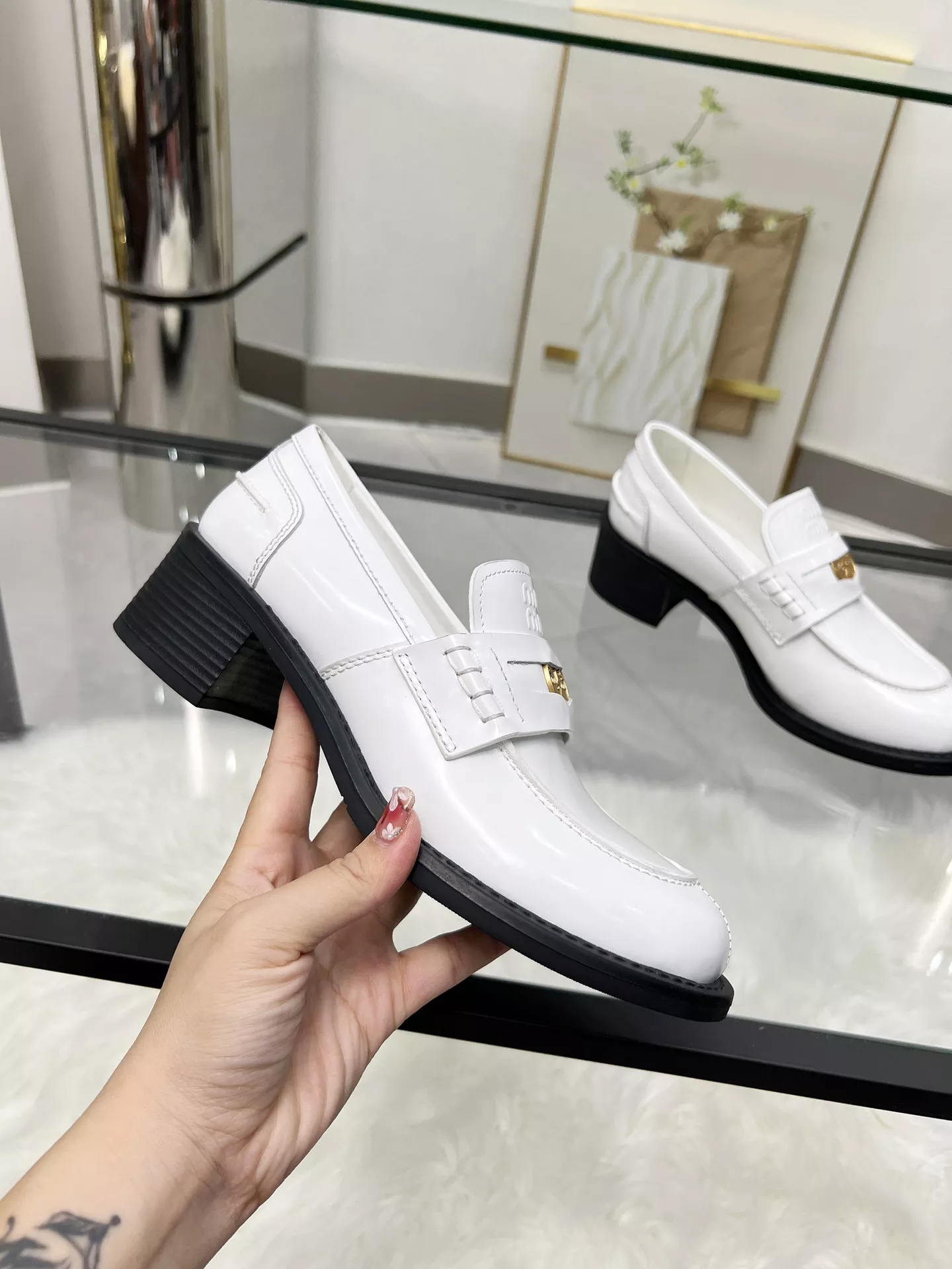 MIU MIU Leather Shoes For Women SmartChoice 2652