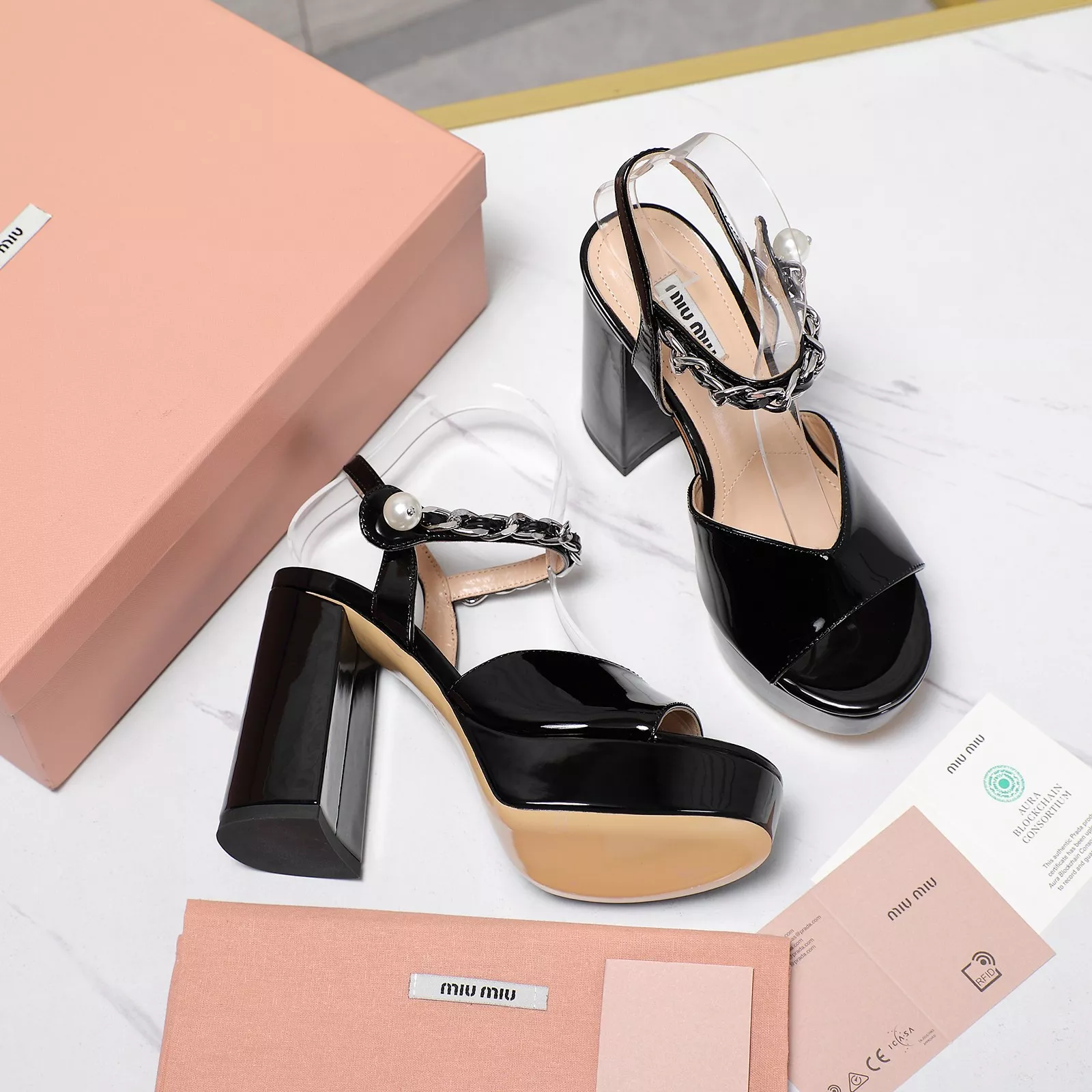 MIU MIU Sandal For Women DailyWear 387