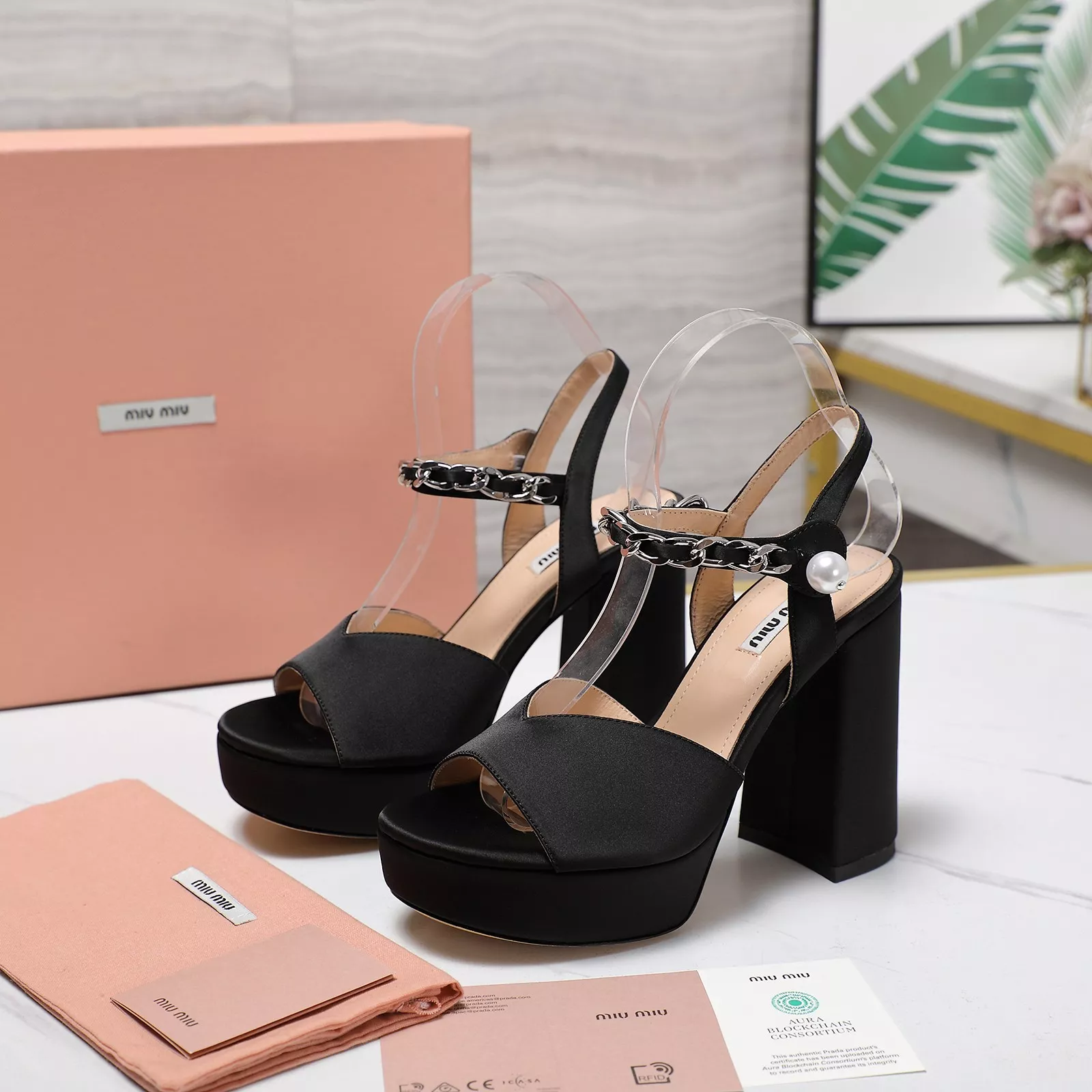 MIU MIU Sandal For Women Durable 2008