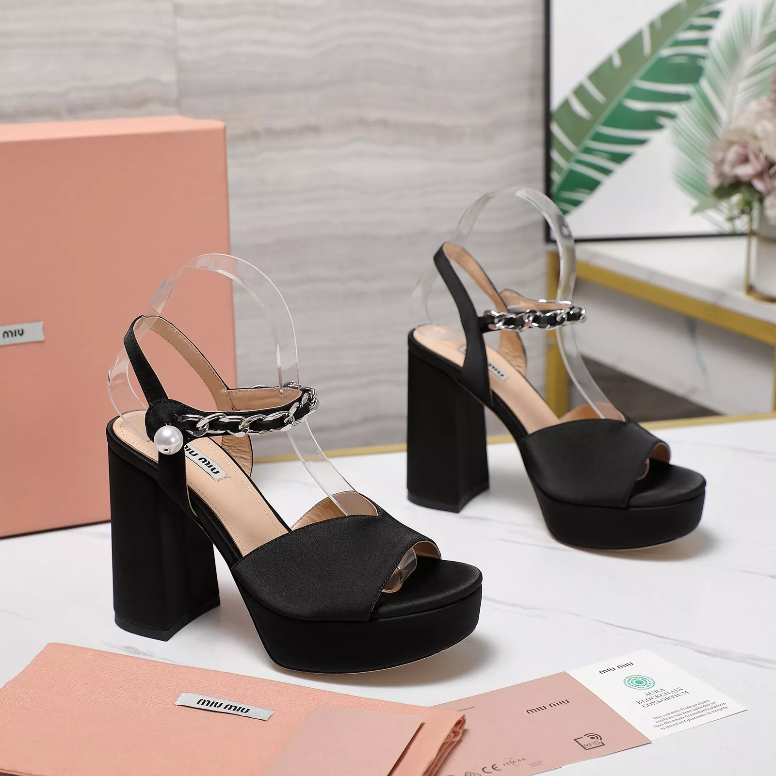MIU MIU Sandal For Women Durable 2008