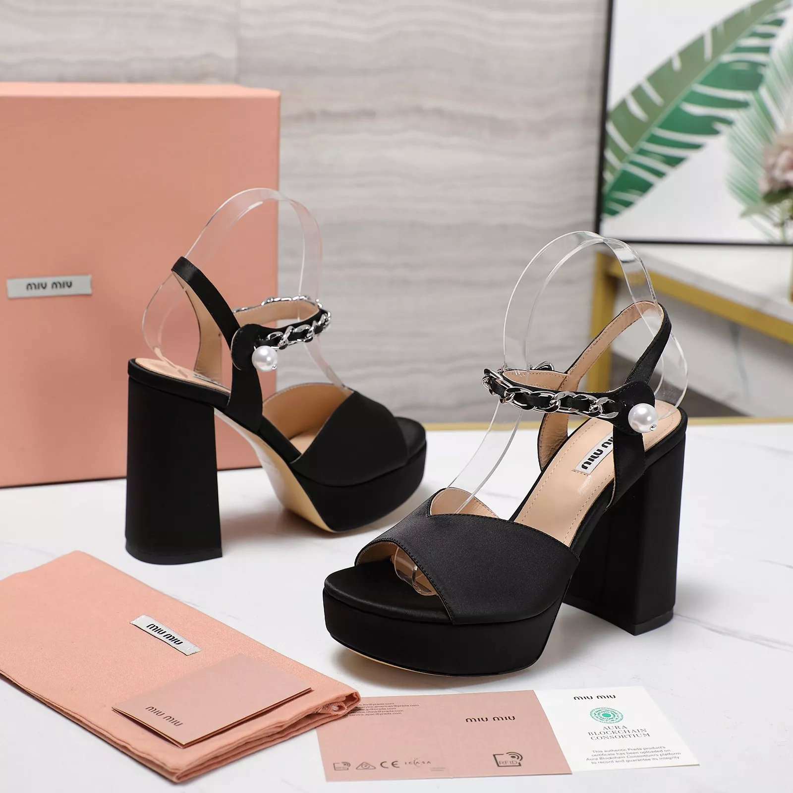 MIU MIU Sandal For Women Durable 2008