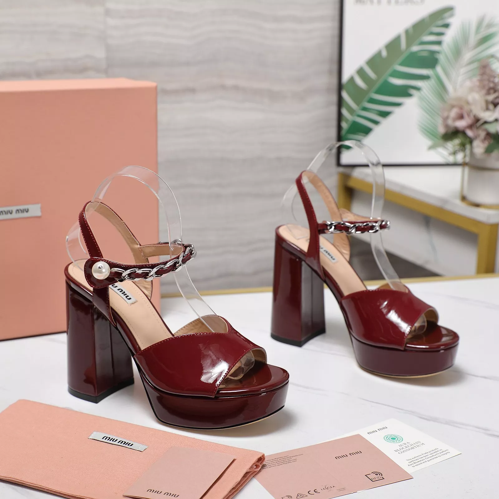 MIU MIU Sandal For Women SportInspired 9162