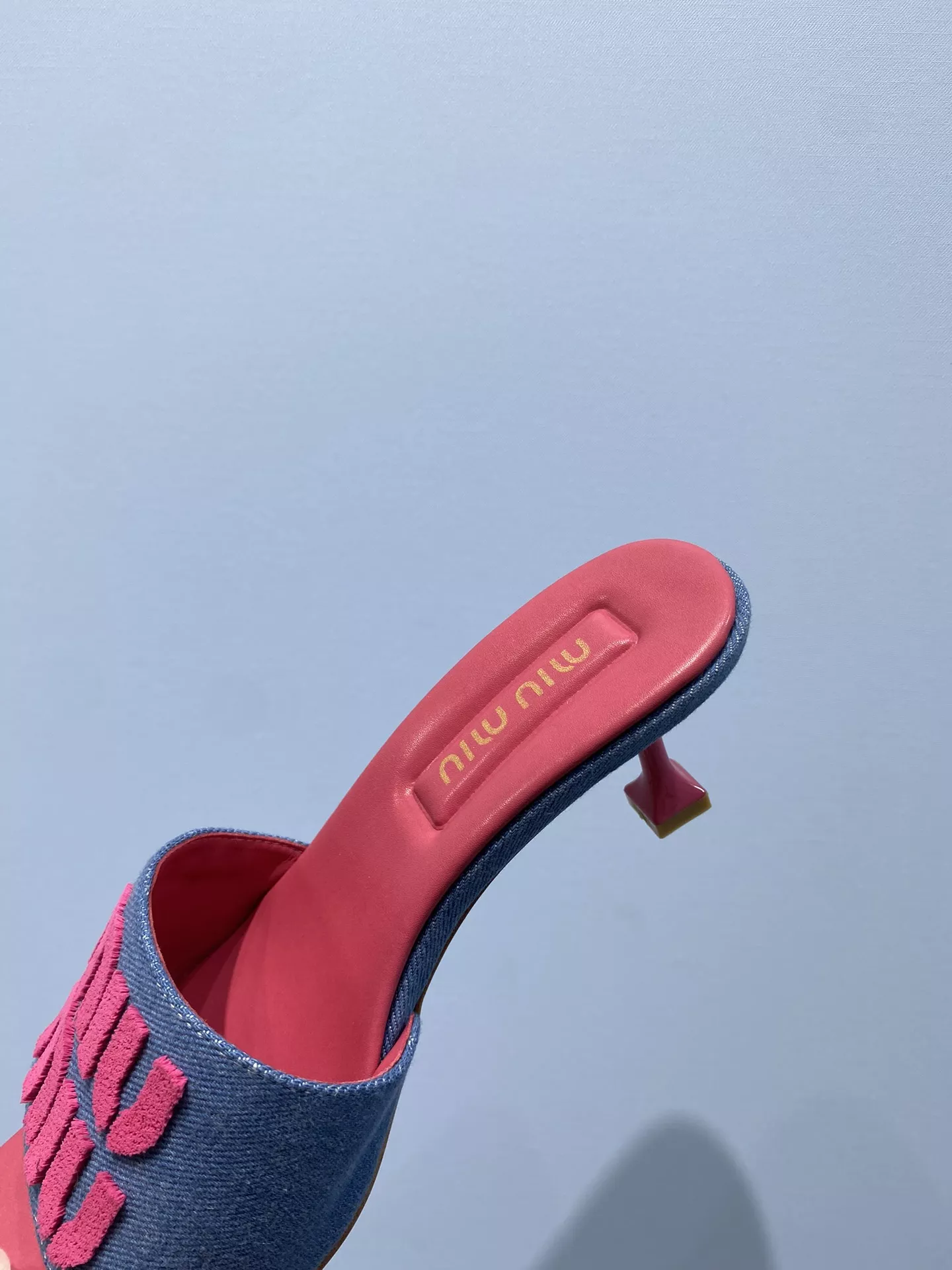 MIU MIU Slippers For Women Breathable 4832