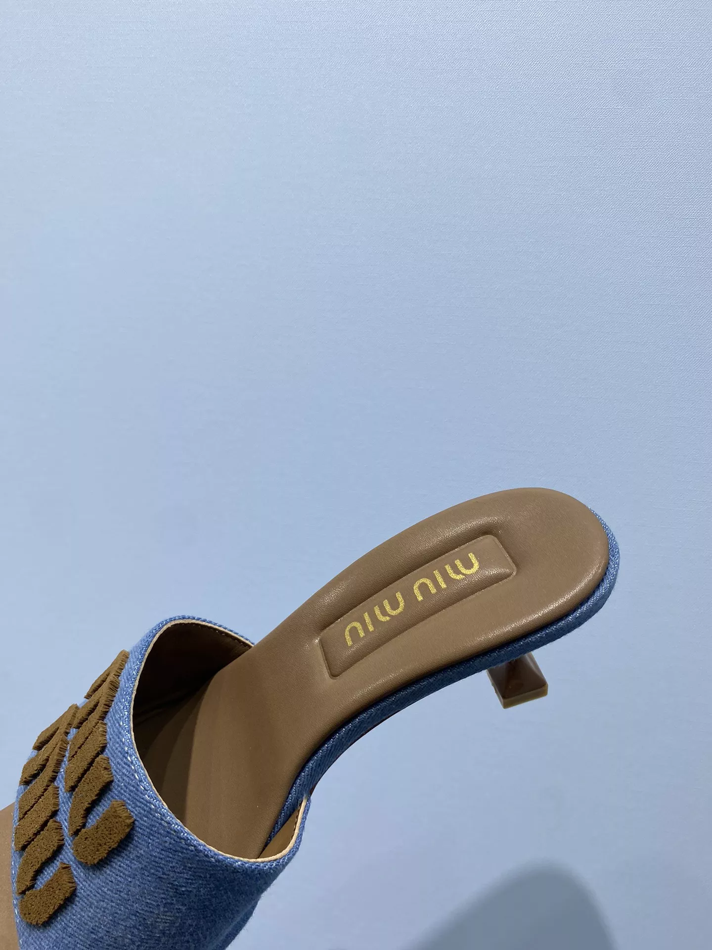MIU MIU Slippers For Women Practical 4533