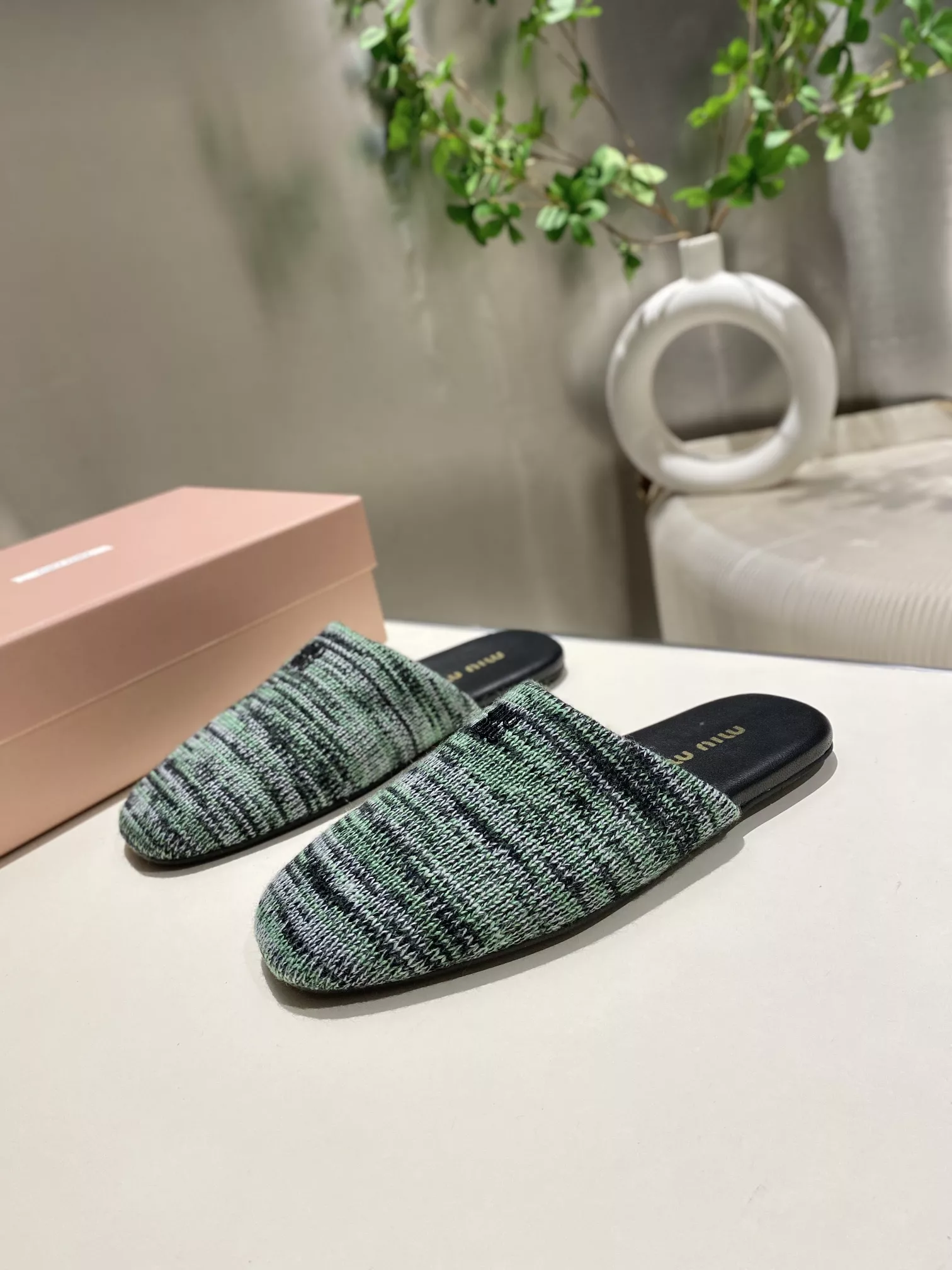 MIU MIU Slippers For Women Practical 7818