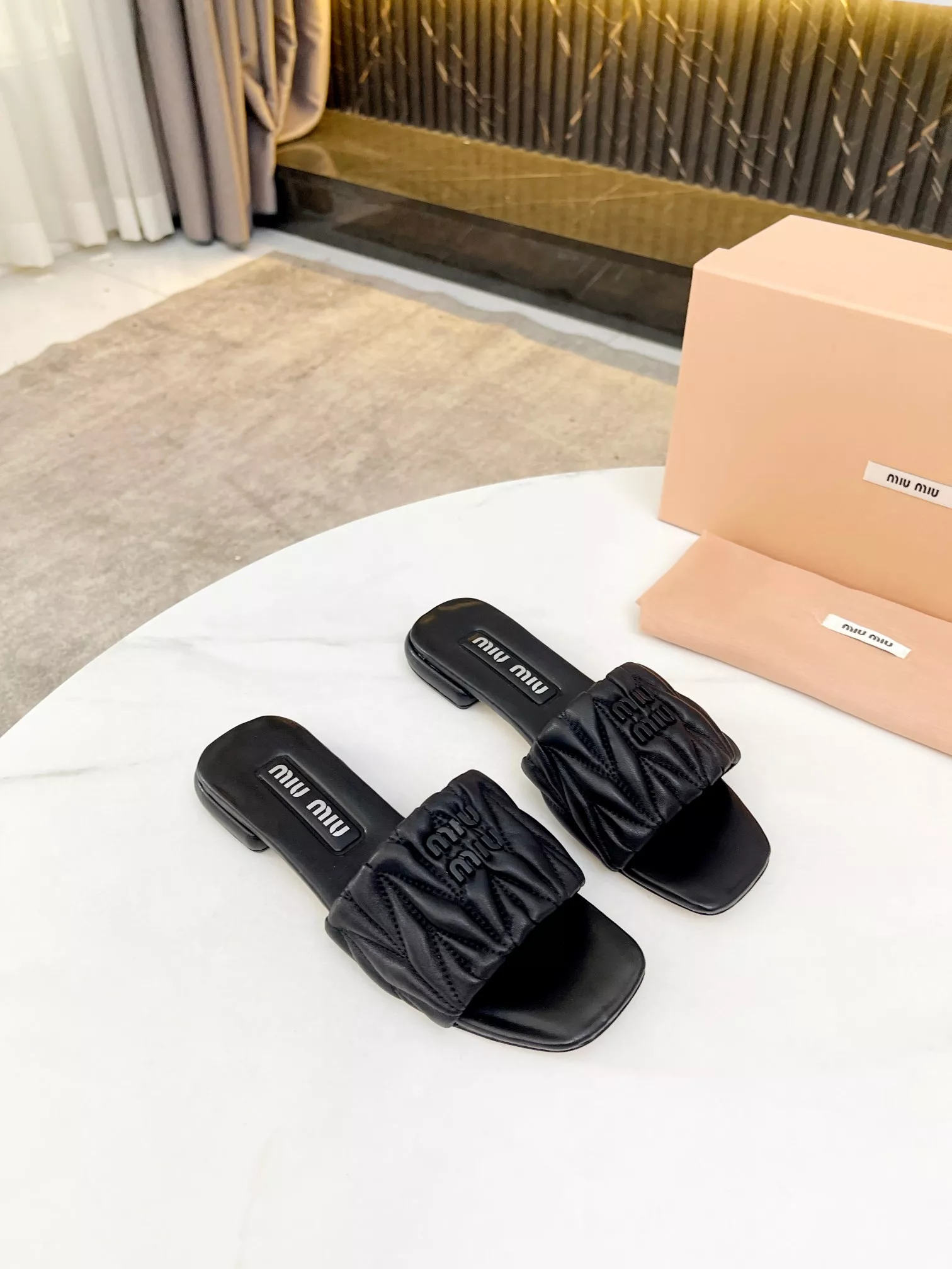 MIU MIU Slippers For Women SmartChoice 2105