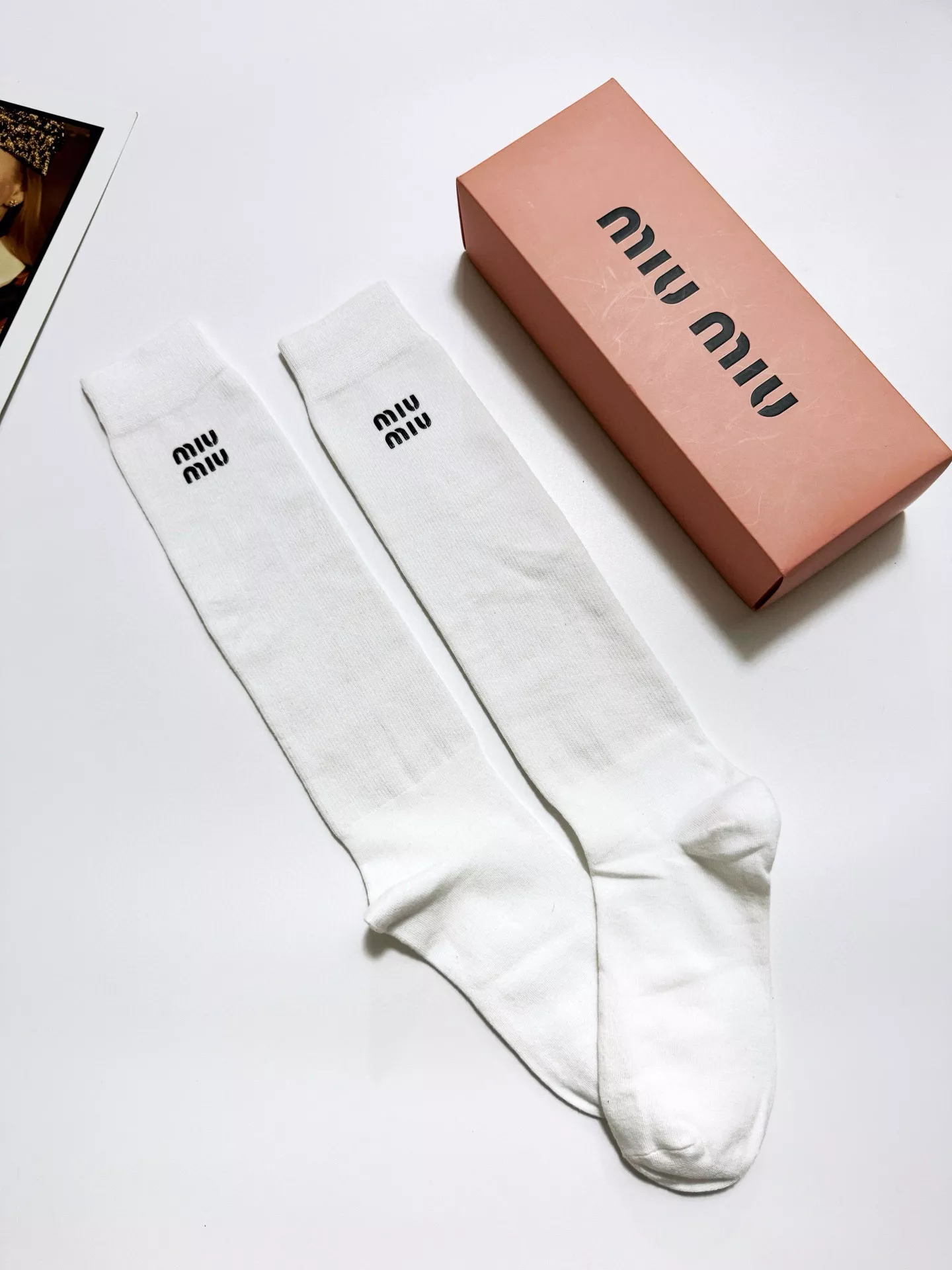 MIU MIU Socks GoAnywhere 7900