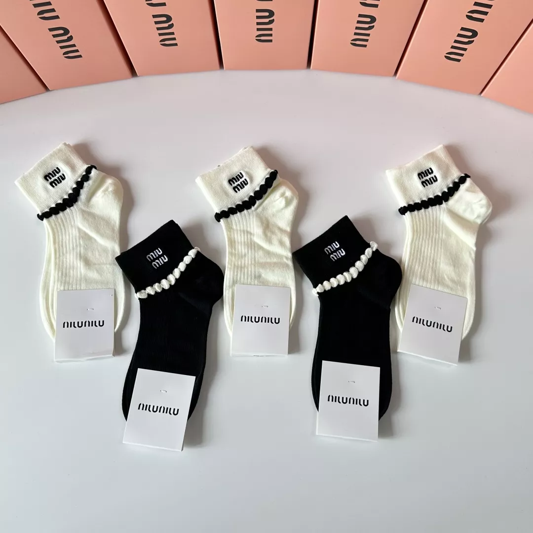 MIU MIU Socks Popular 1751