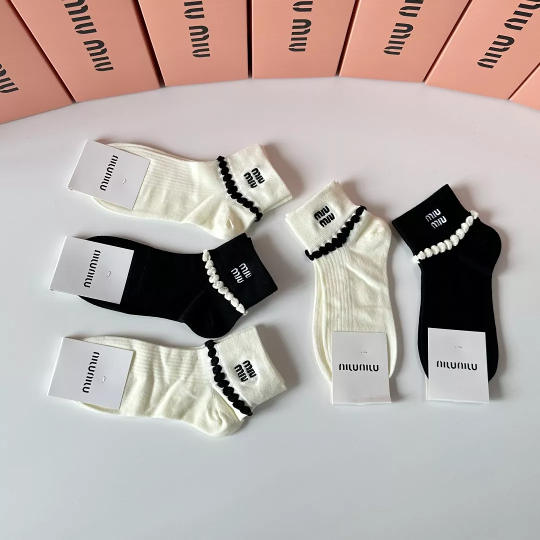 MIU MIU Socks Popular 1751