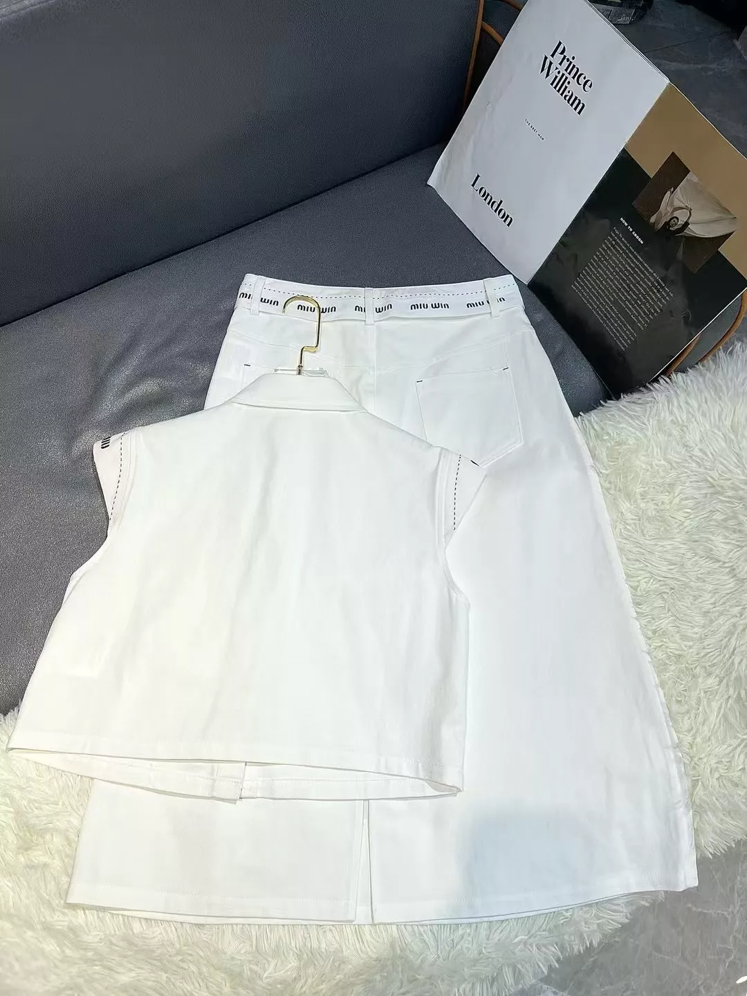 MIU MIU Tracksuits Sleeveless For Women StreetReady 991