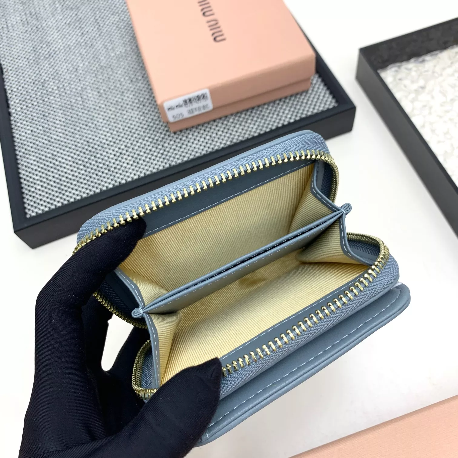 MIU MIU Wallets Comfortable 9350