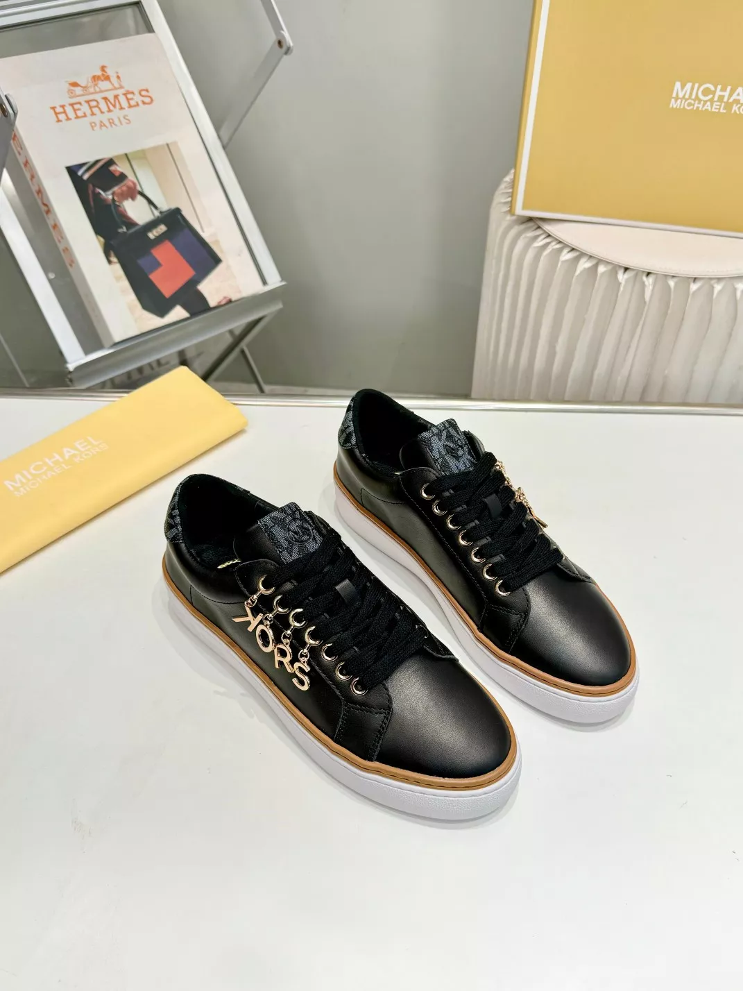 Michael Kors Casual Shoes For Women Comfortable 3024