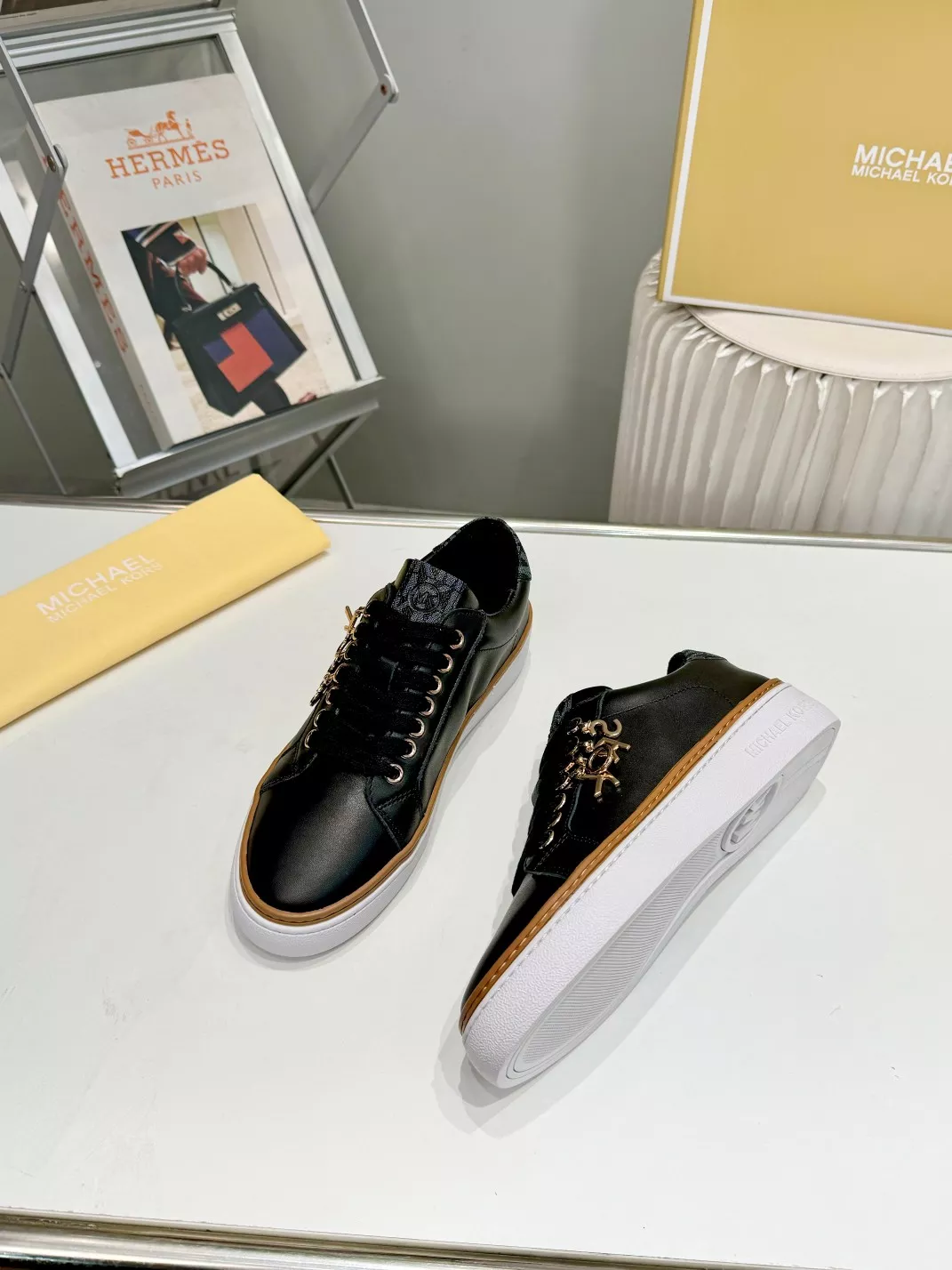 Michael Kors Casual Shoes For Women Comfortable 3024