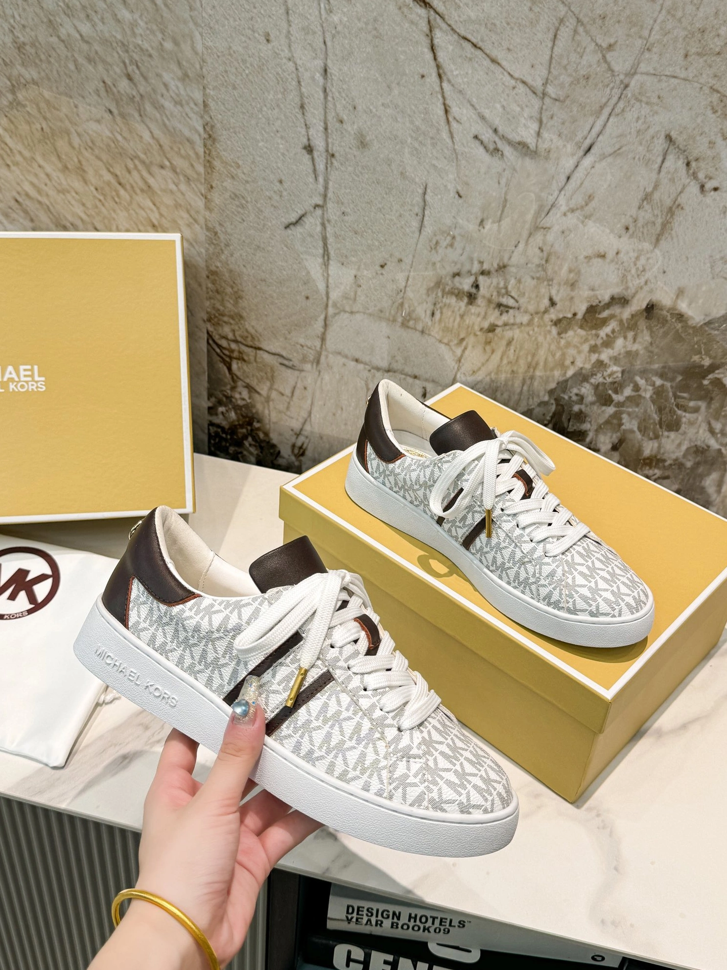 Michael Kors Casual Shoes For Women Comfortable 3094