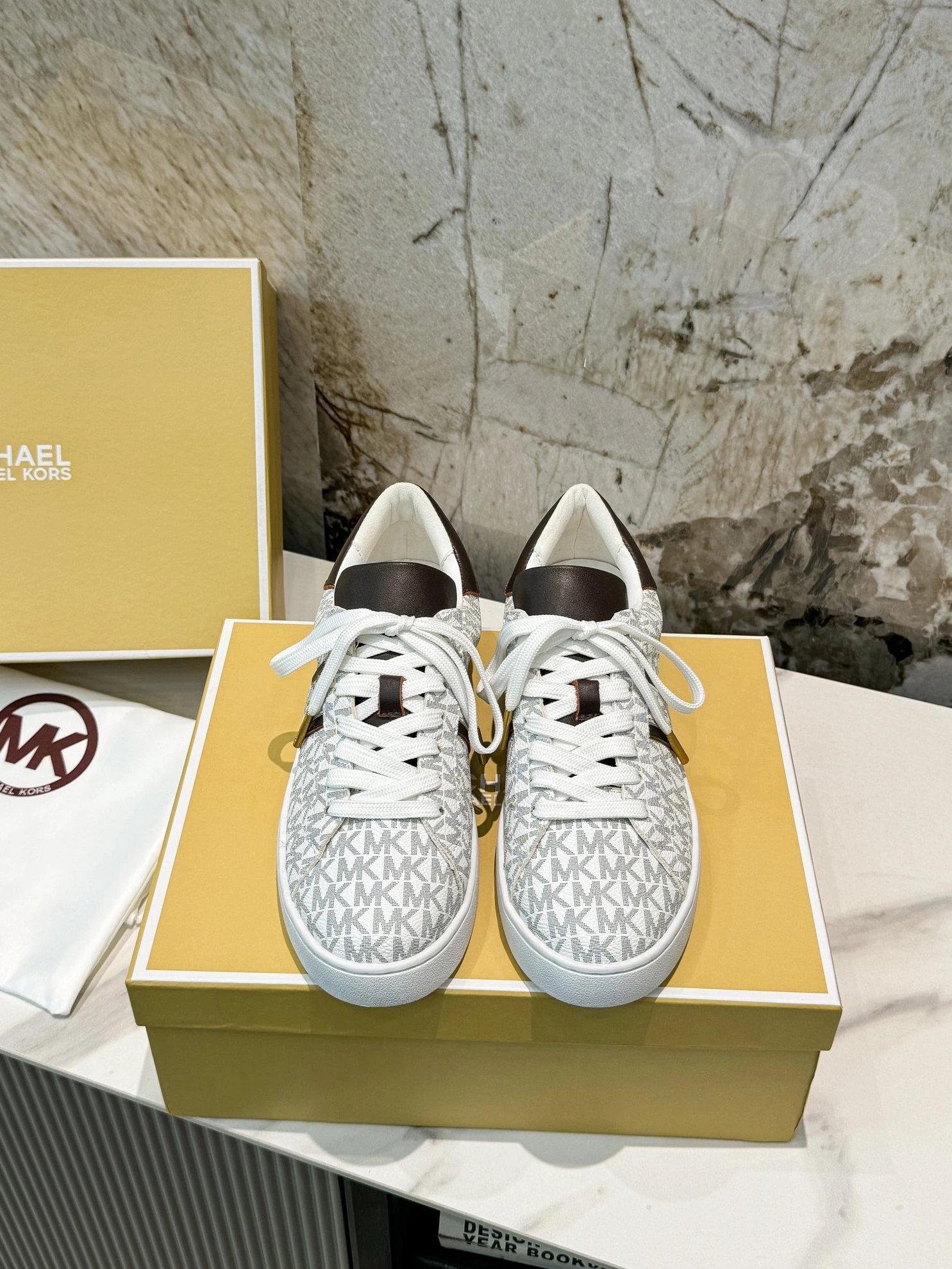 Michael Kors Casual Shoes For Women Comfortable 3094