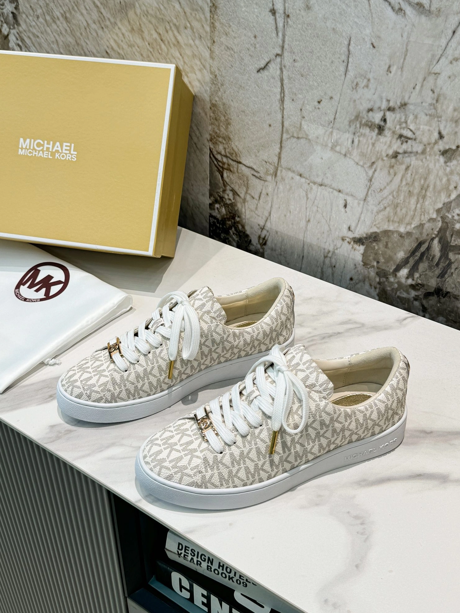 Michael Kors Casual Shoes For Women Resilient 3615