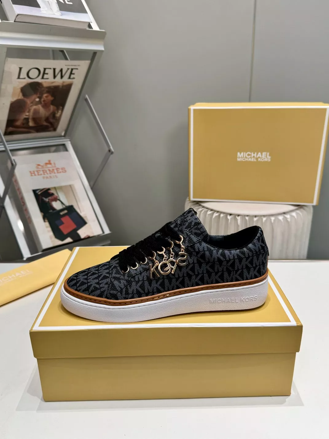 Michael Kors Casual Shoes For Women SmartChoice 4295