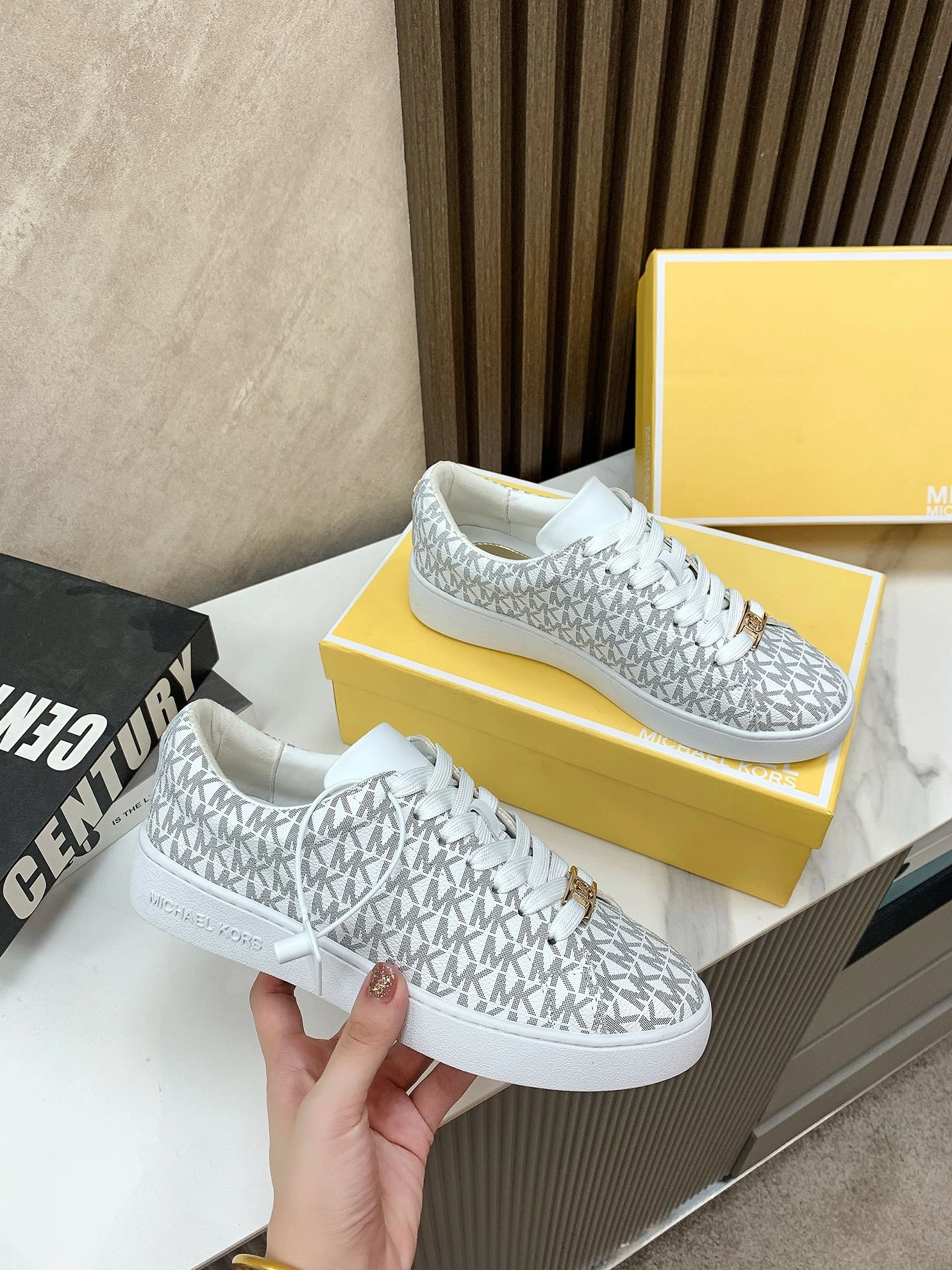 Michael Kors Casual Shoes For Women Trendy 9822