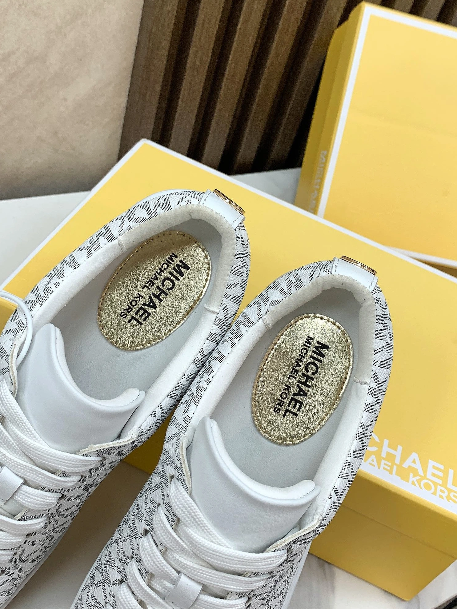 Michael Kors Casual Shoes For Women Trendy 9822