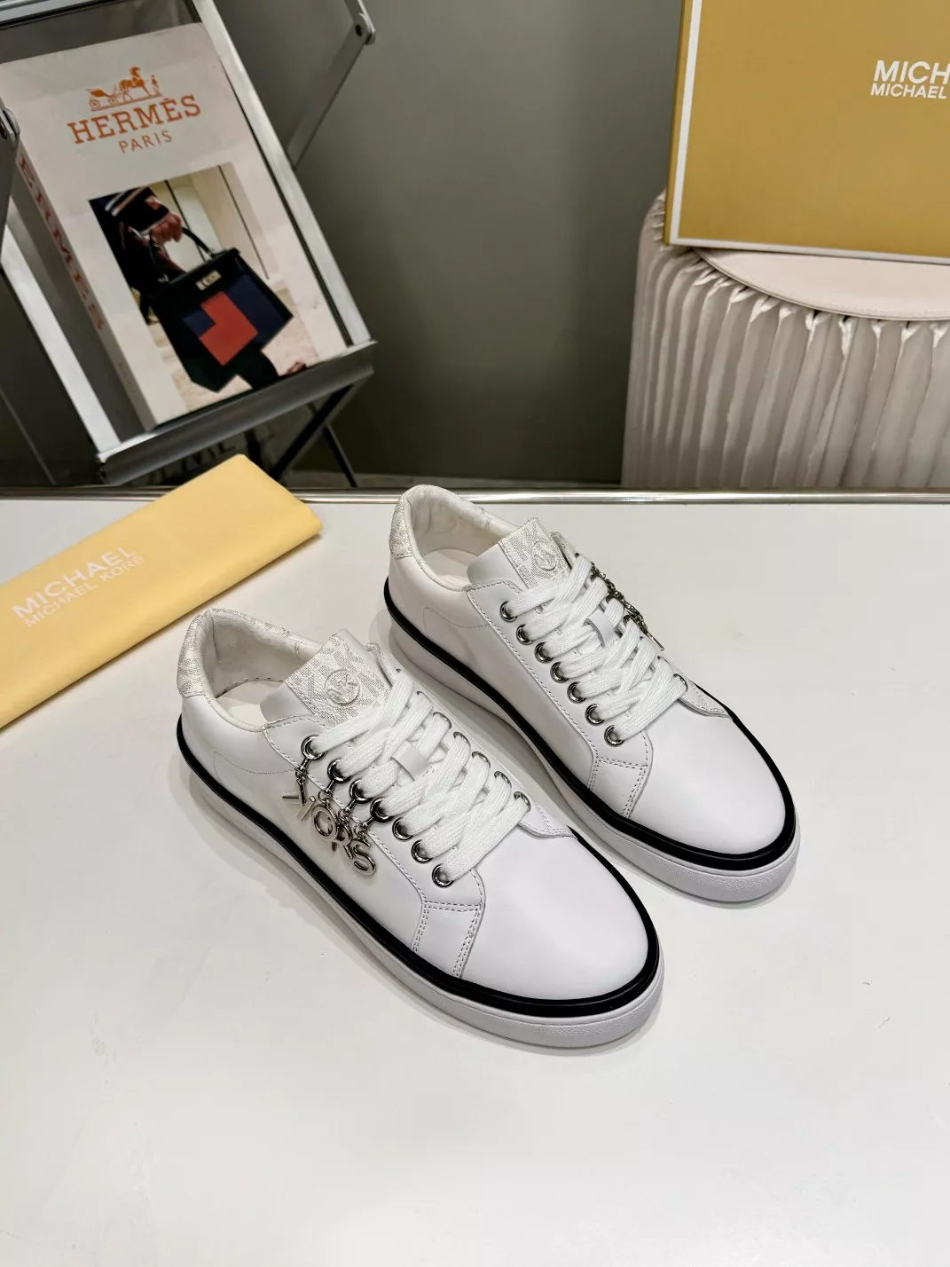 Michael Kors Casual Shoes For Women UrbanStyle 8953