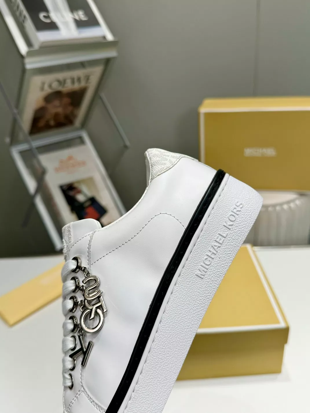 Michael Kors Casual Shoes For Women UrbanStyle 8953