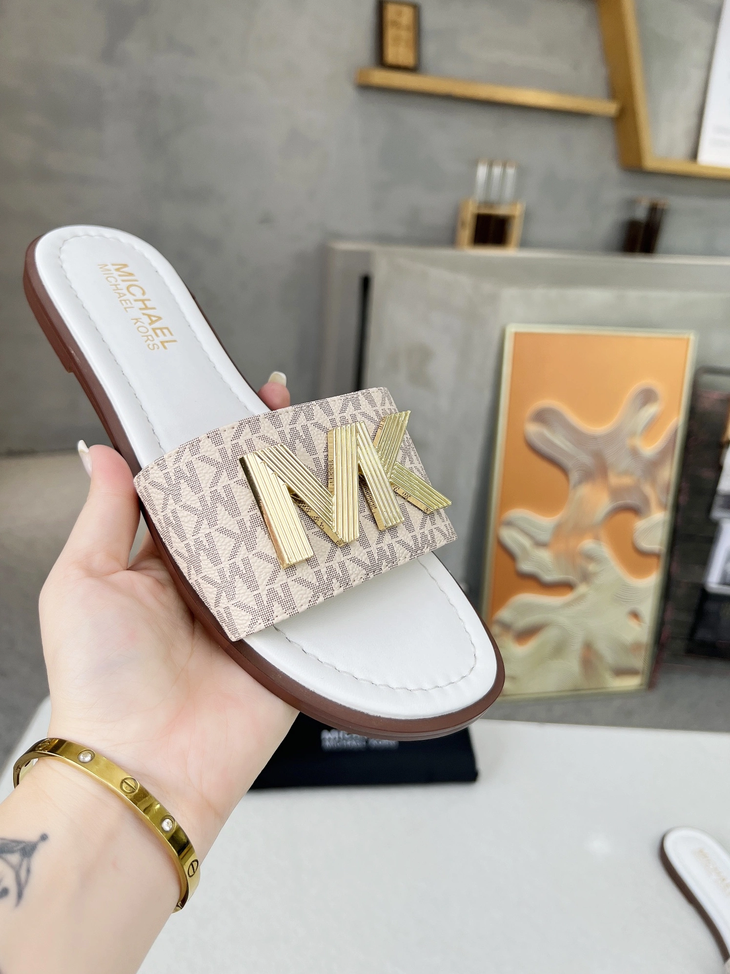 Michael Kors Slippers For Women AllSeason 6892