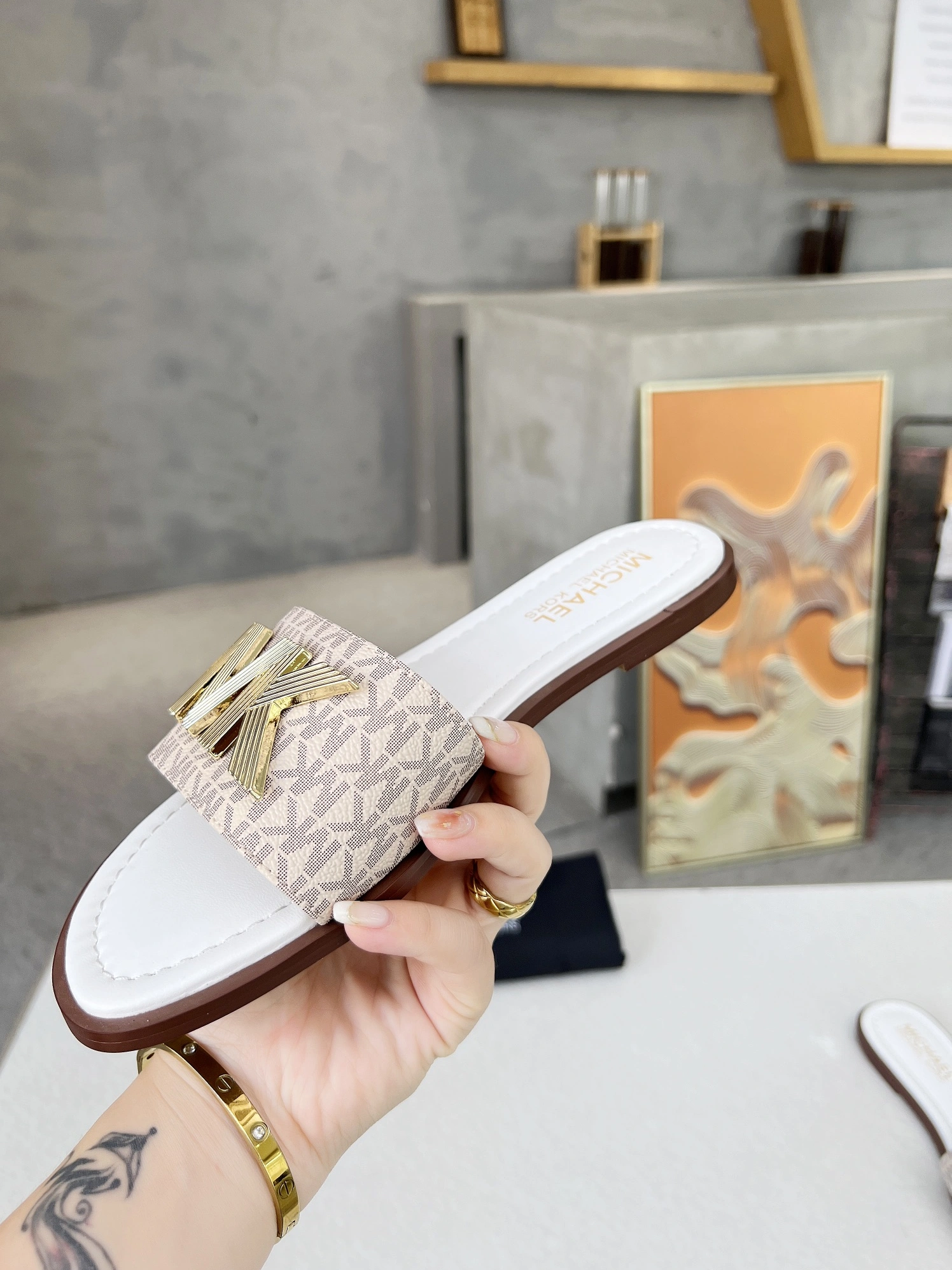 Michael Kors Slippers For Women AllSeason 6892