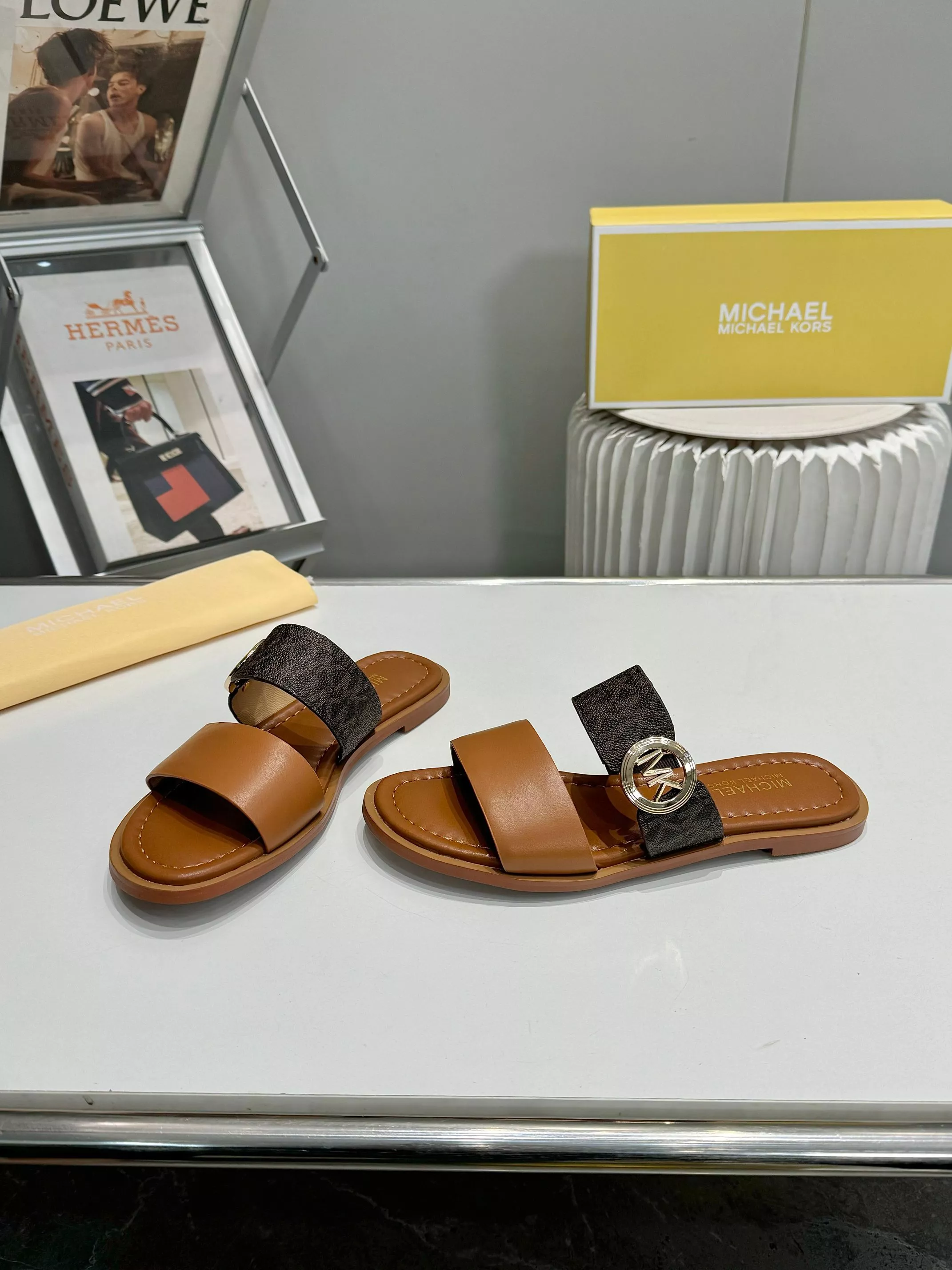 Michael Kors Slippers For Women Breathable 4090