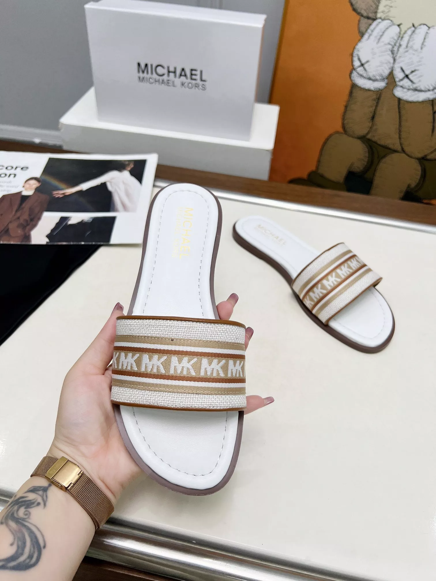Michael Kors Slippers For Women Compact 1376