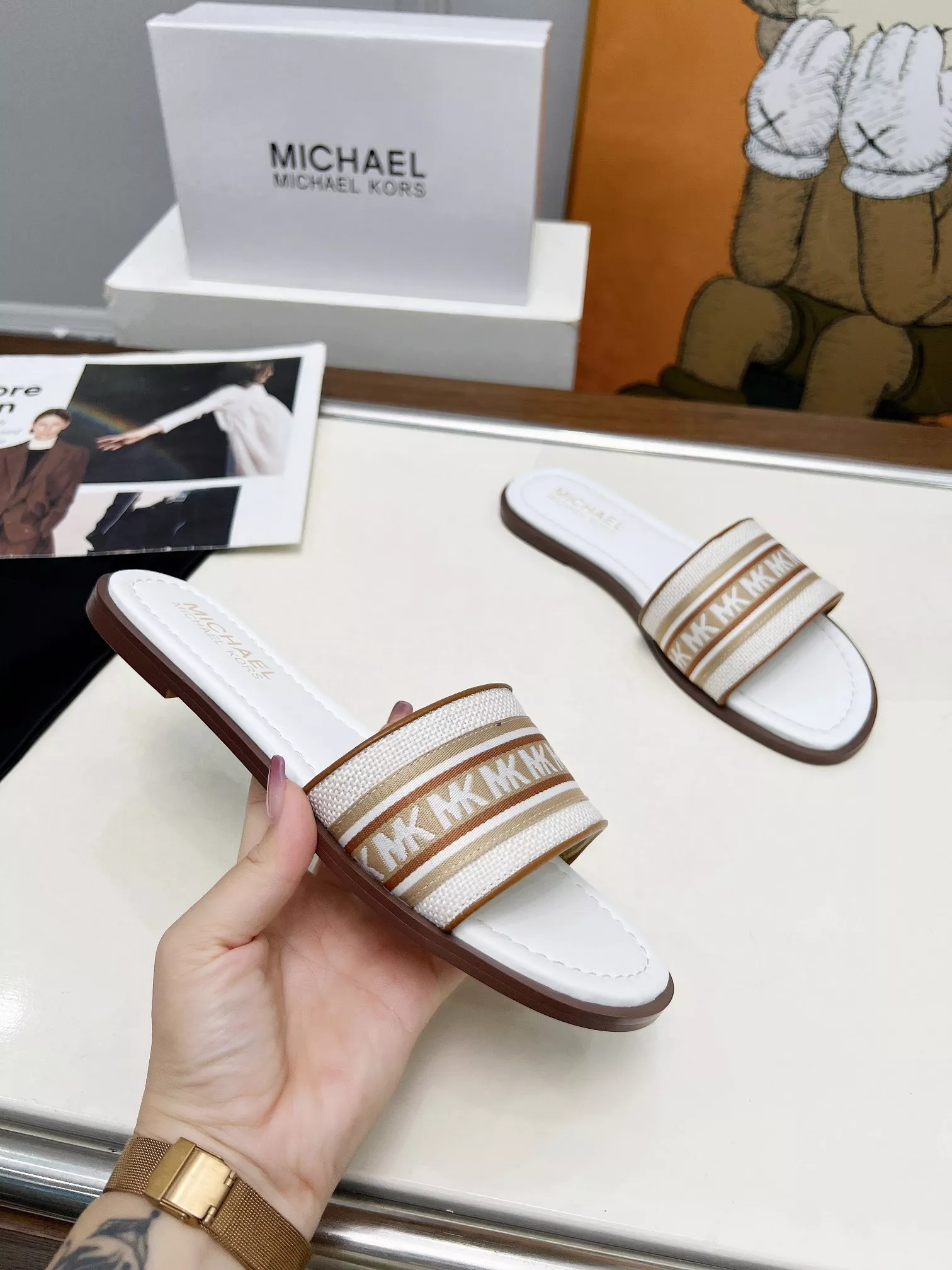 Michael Kors Slippers For Women Compact 1376