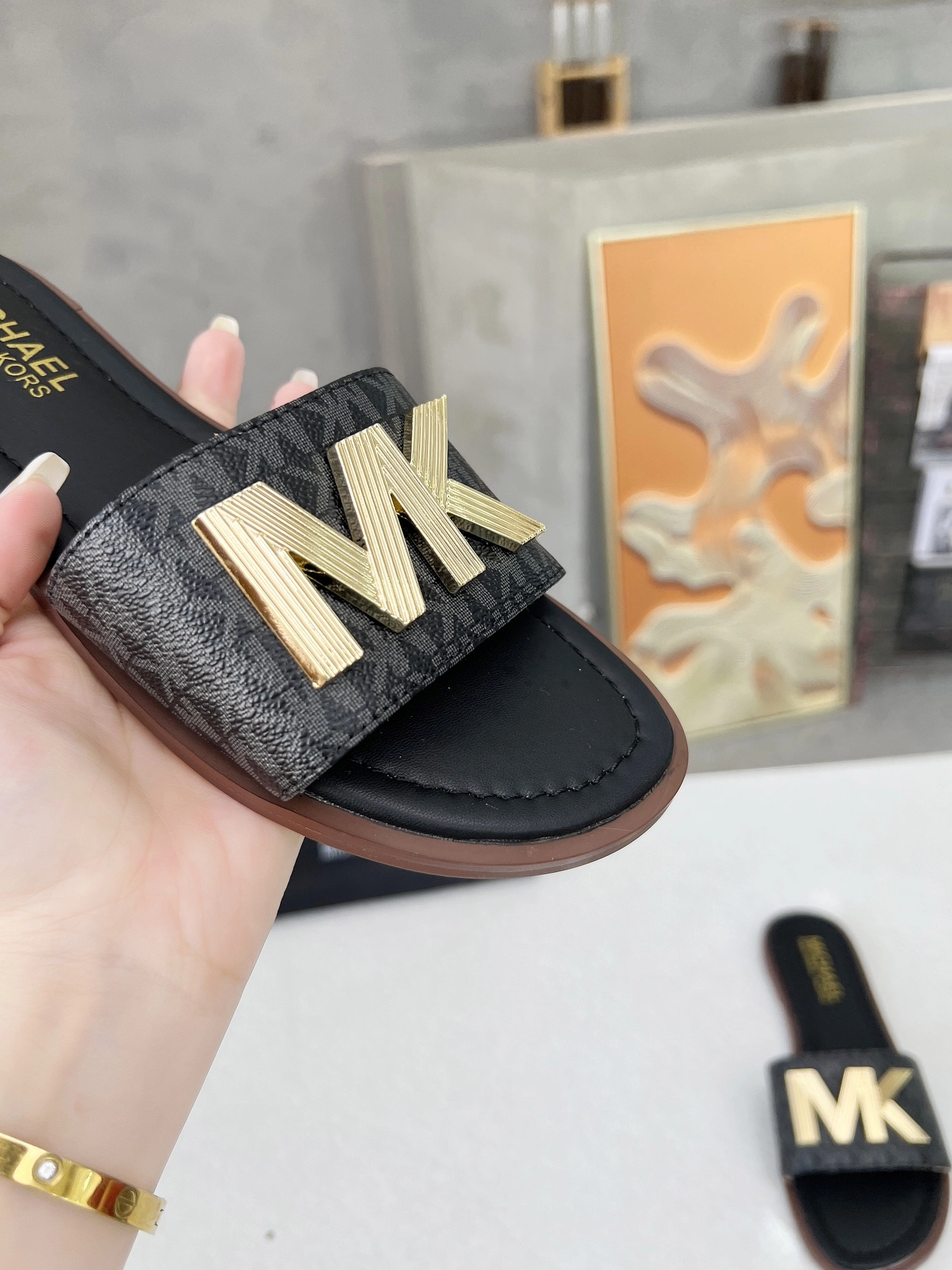 Michael Kors Slippers For Women Elegant 9889