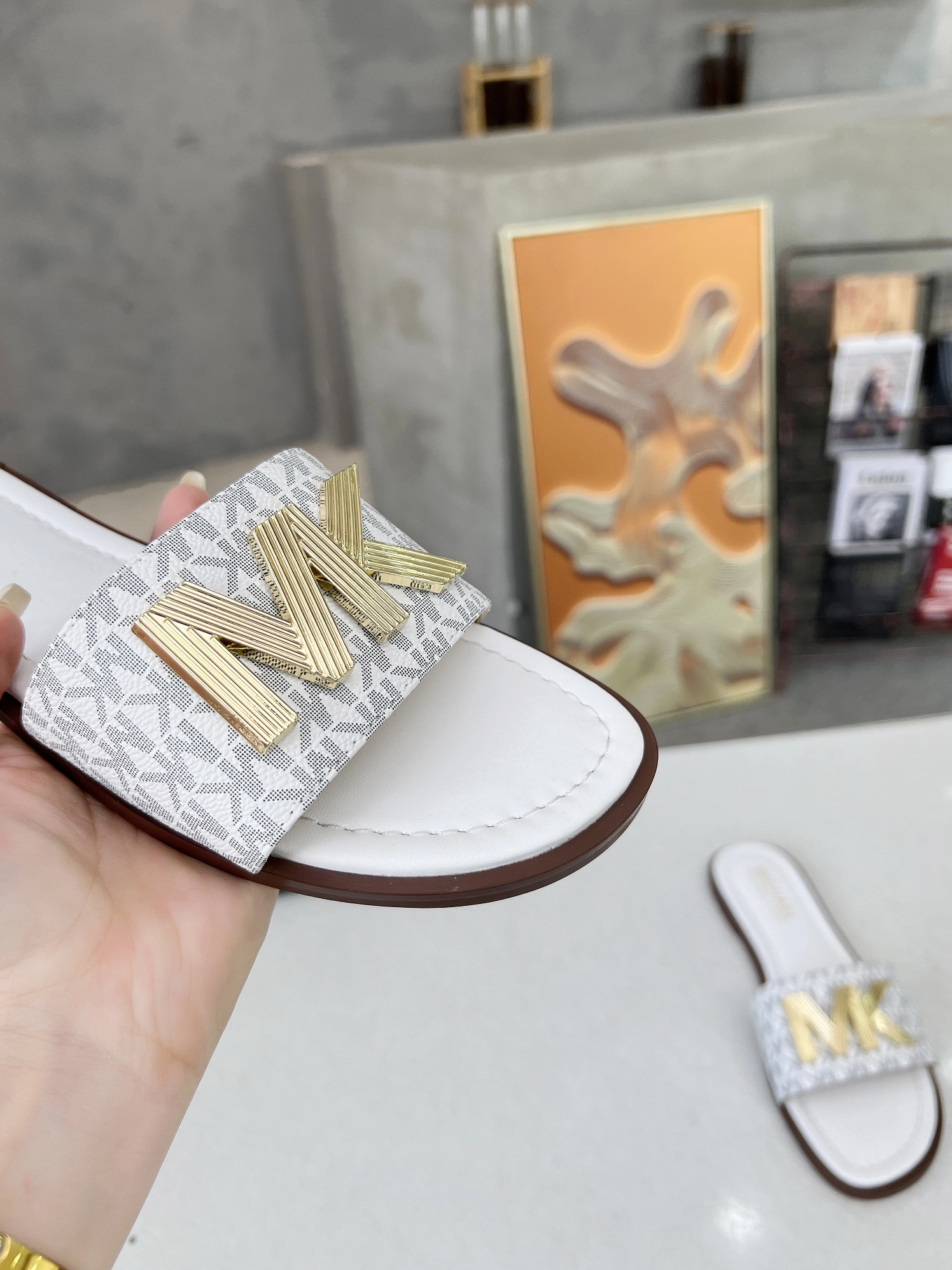 Michael Kors Slippers For Women Flexible 4978