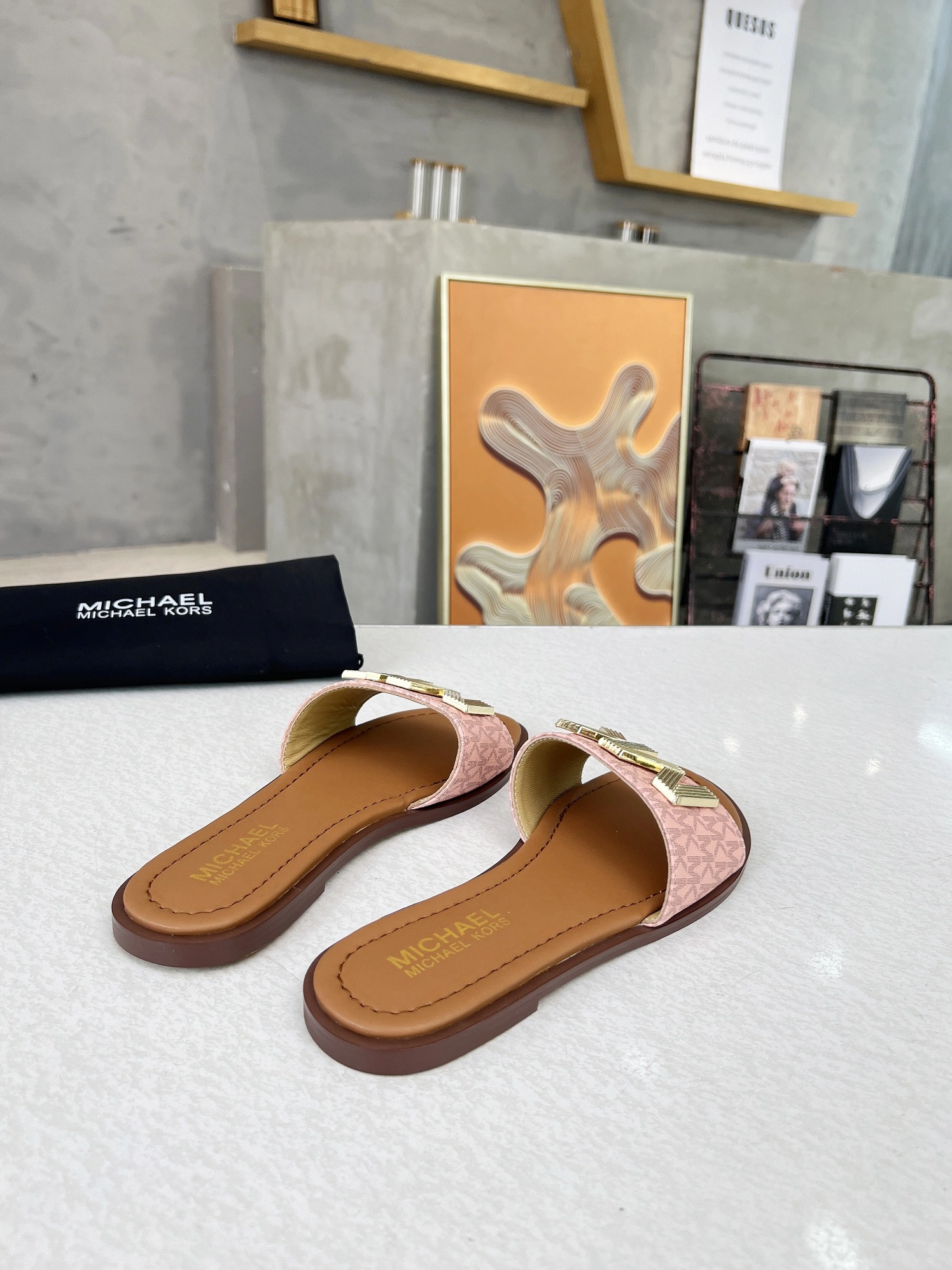 Michael Kors Slippers For Women Popular 2022