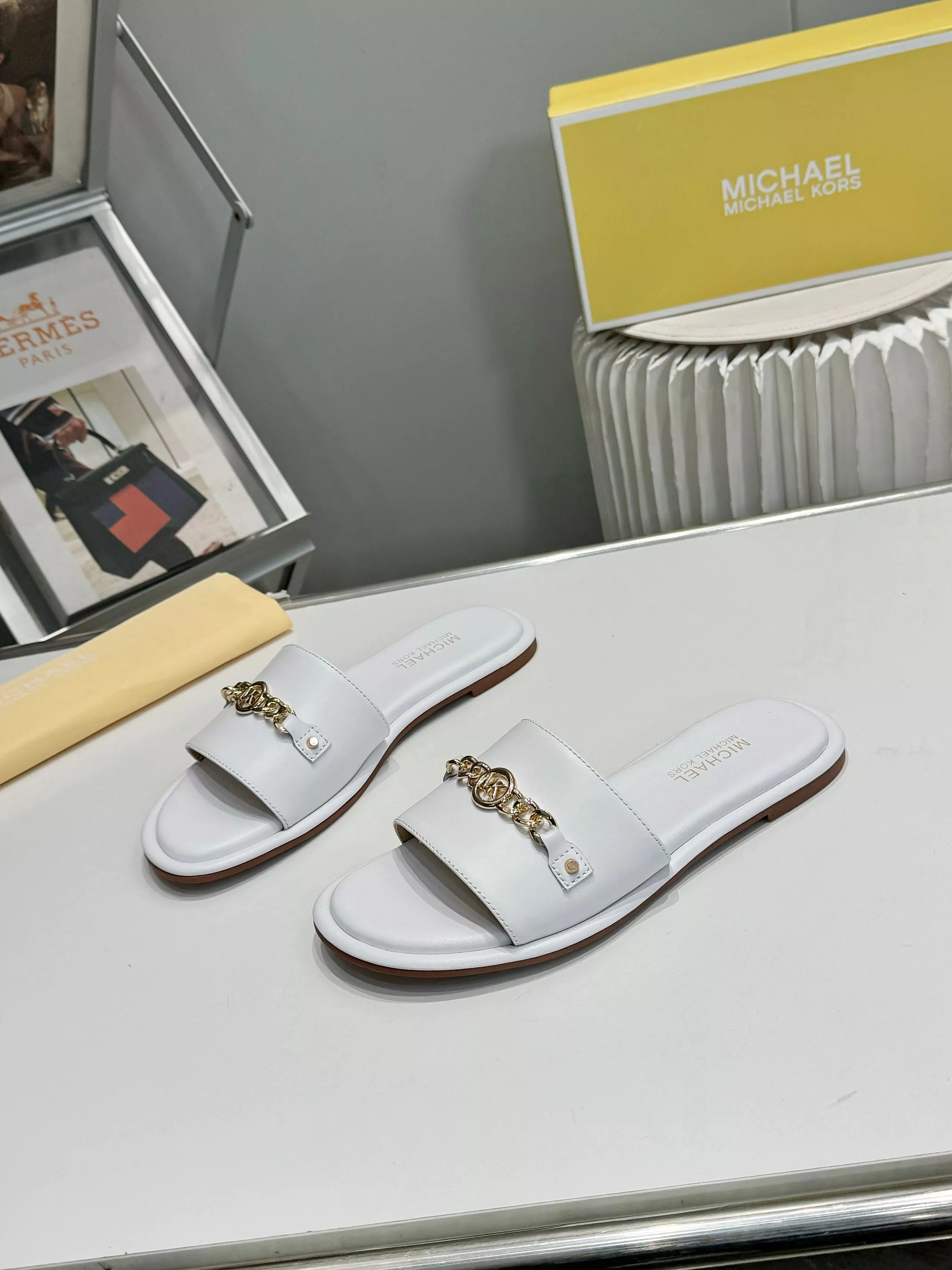 Michael Kors Slippers For Women Trendy 8382