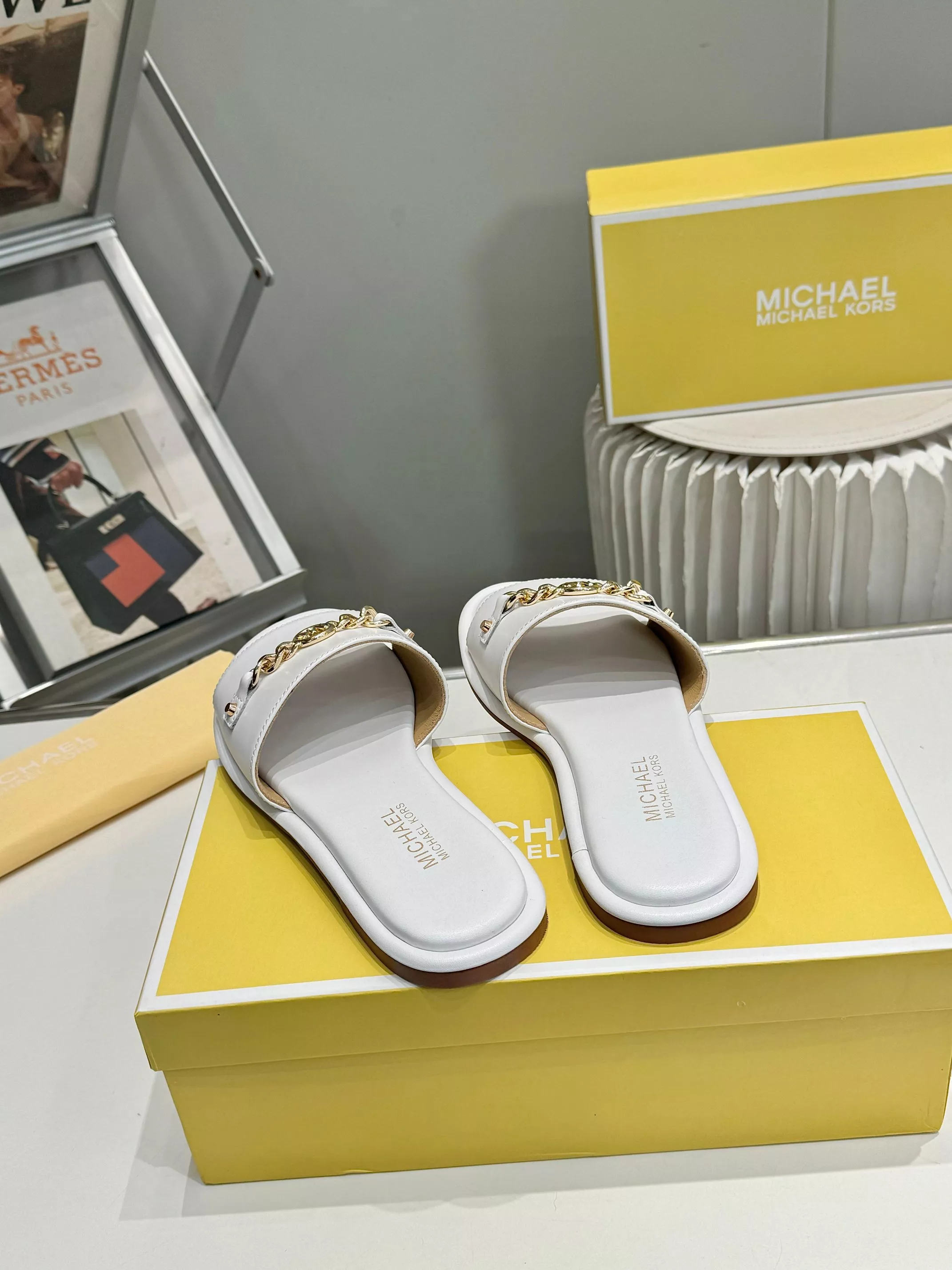 Michael Kors Slippers For Women Trendy 8382