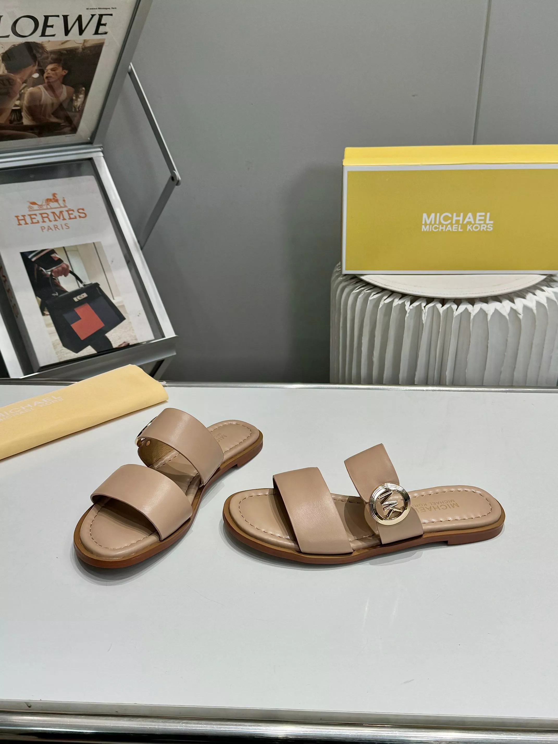 Michael Kors Slippers For Women Unique 4625