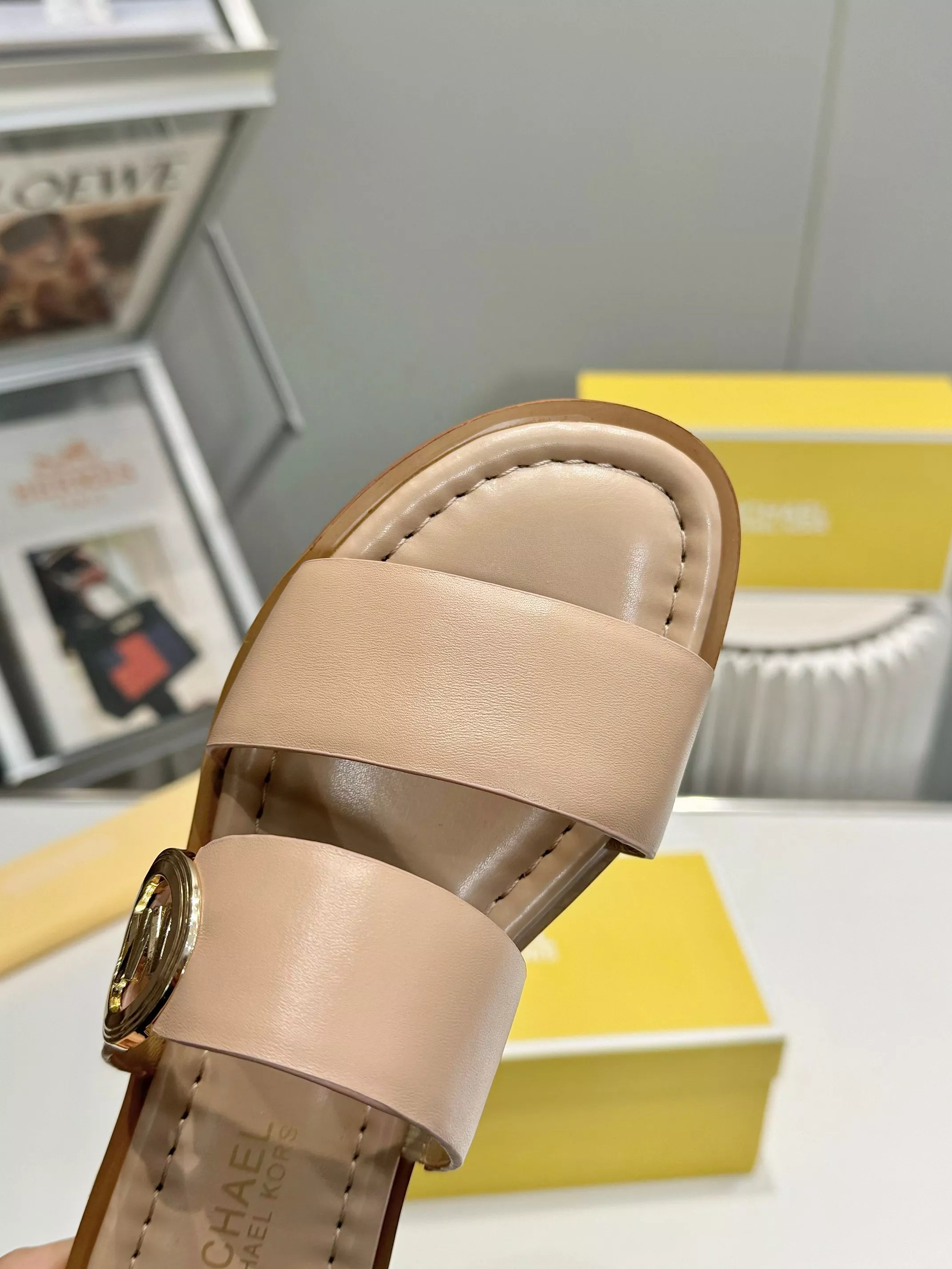 Michael Kors Slippers For Women Unique 4625