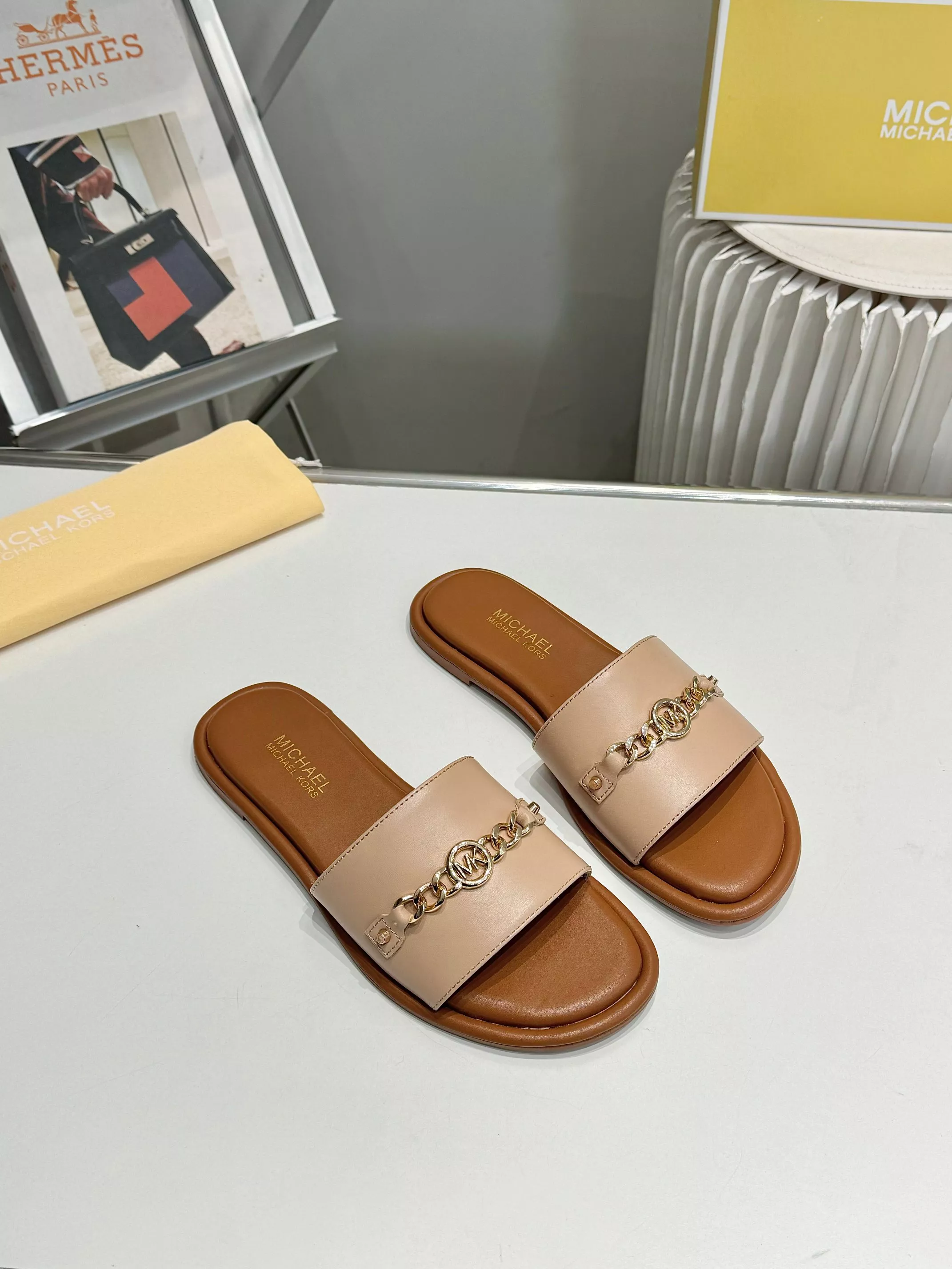 Michael Kors Slippers For Women UrbanStyle 357