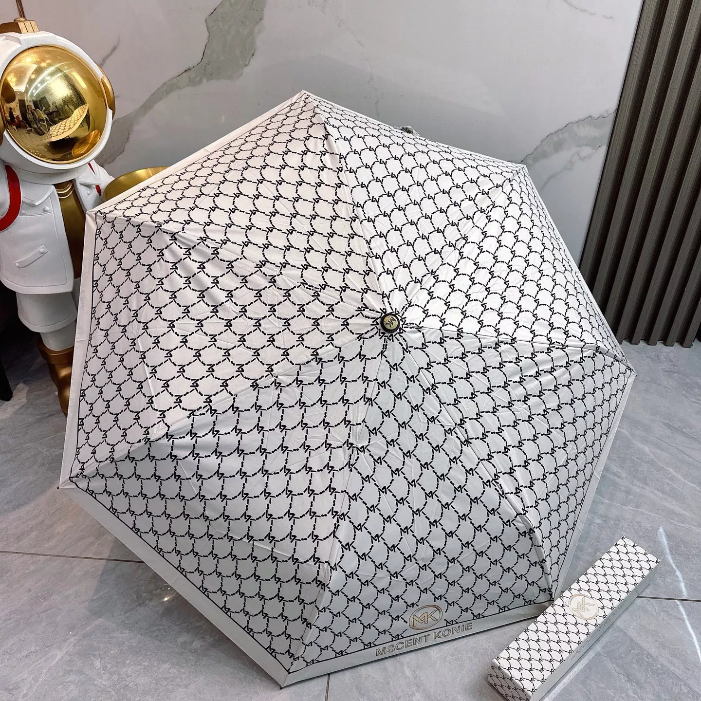 Michael Kors Umbrellas Trendsetting 7801