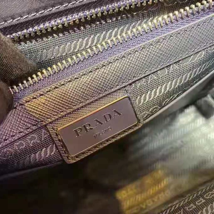 Minimalist 1079 Prada AAA Man Messenger Bags